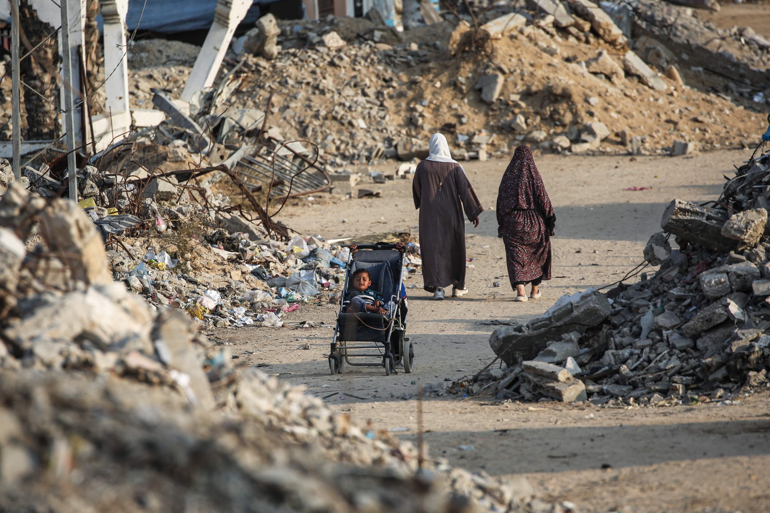 Israel opens Zikim crossing in northern Gaza for aid trucks