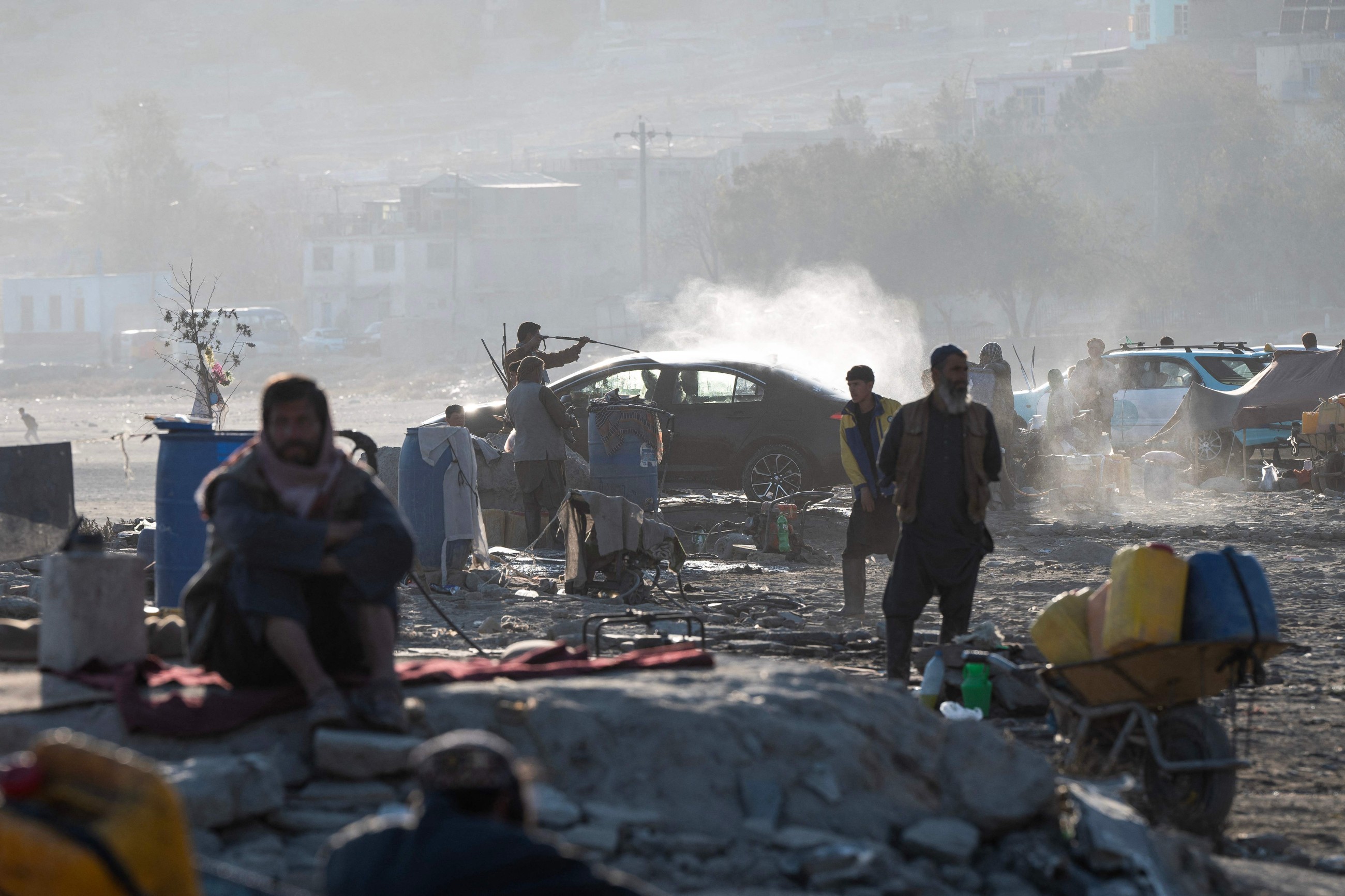 Afghanistan economic recovery buckles as nine in 10 families go hungry or into debt, says UNDP report