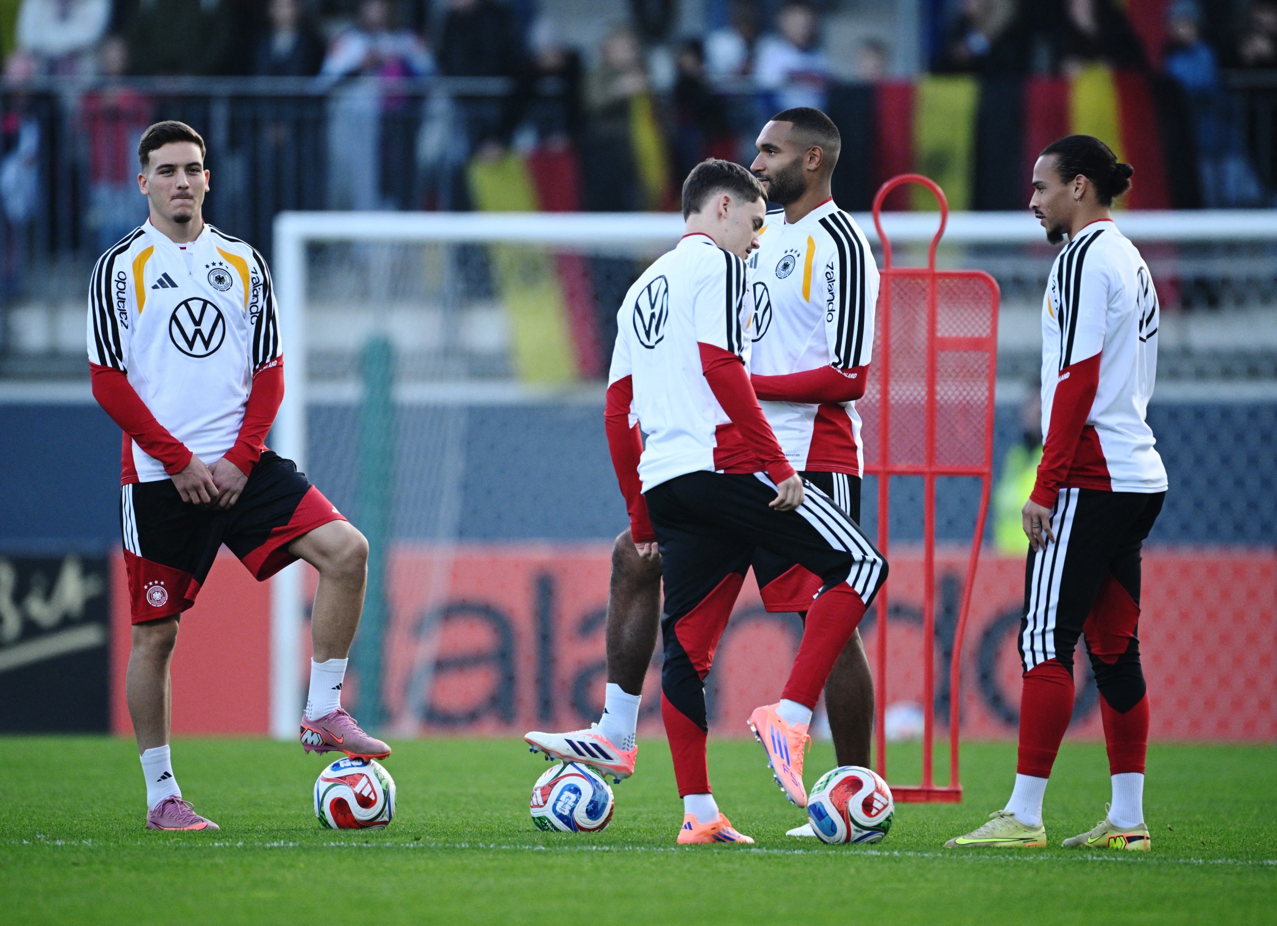 National team choice is individual and emotional decision says Germany&rsquo;s Tah