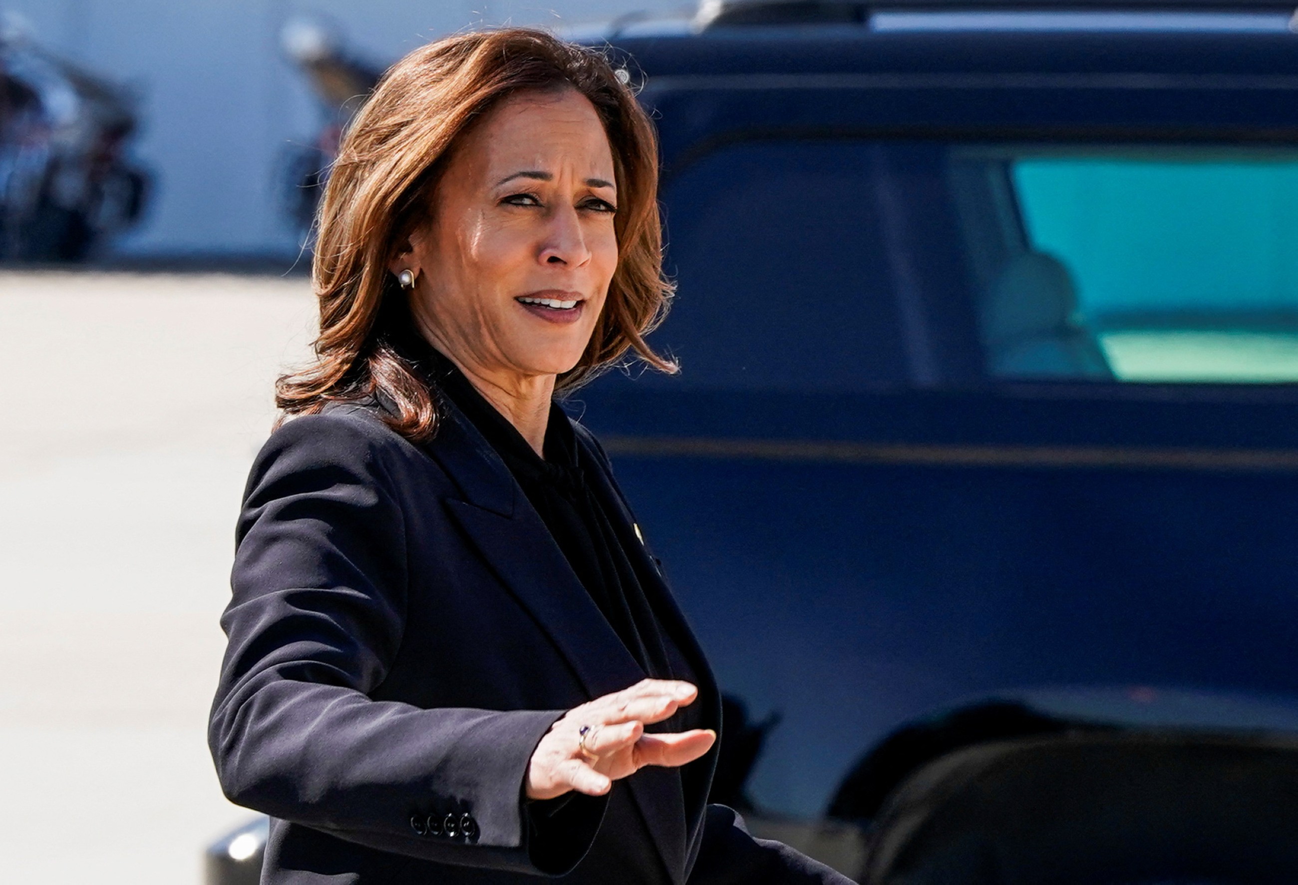 Kamala Harris can only envy JD Vance