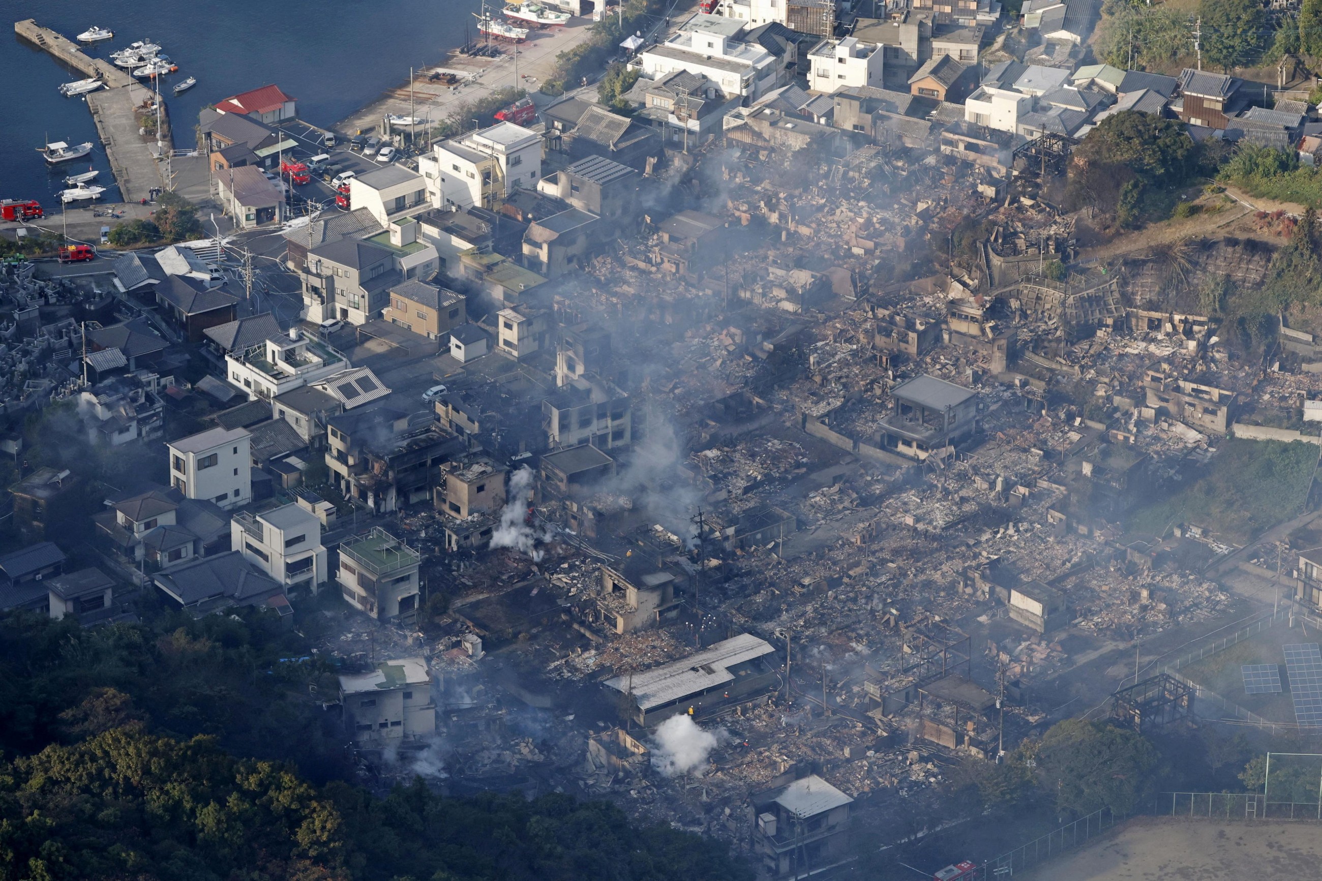 Japan's biggest fire in nearly 50 years ravages 170 buildings, forces evacuations