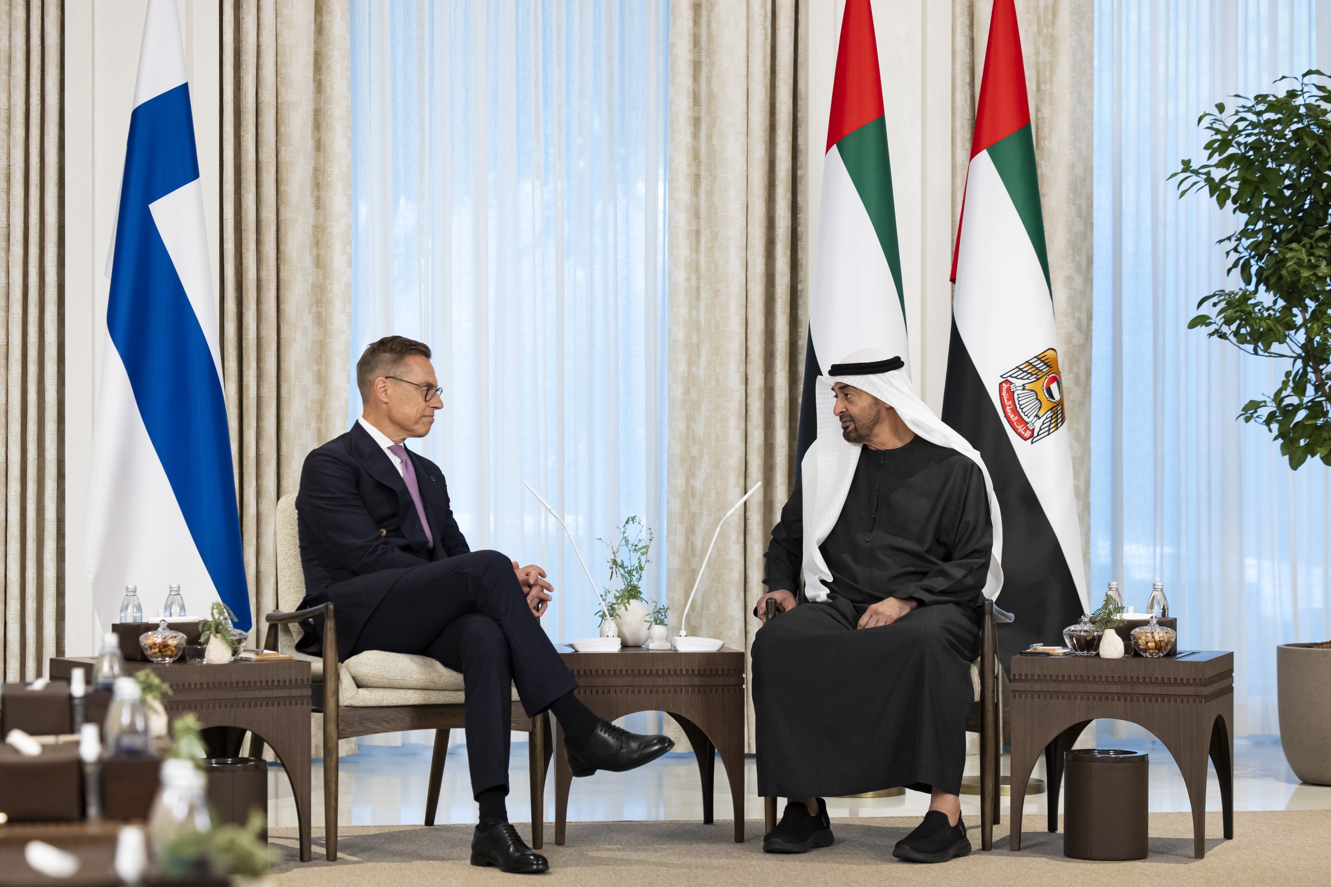 UAE, Finland Presidents explore ways to strengthen bilateral ties