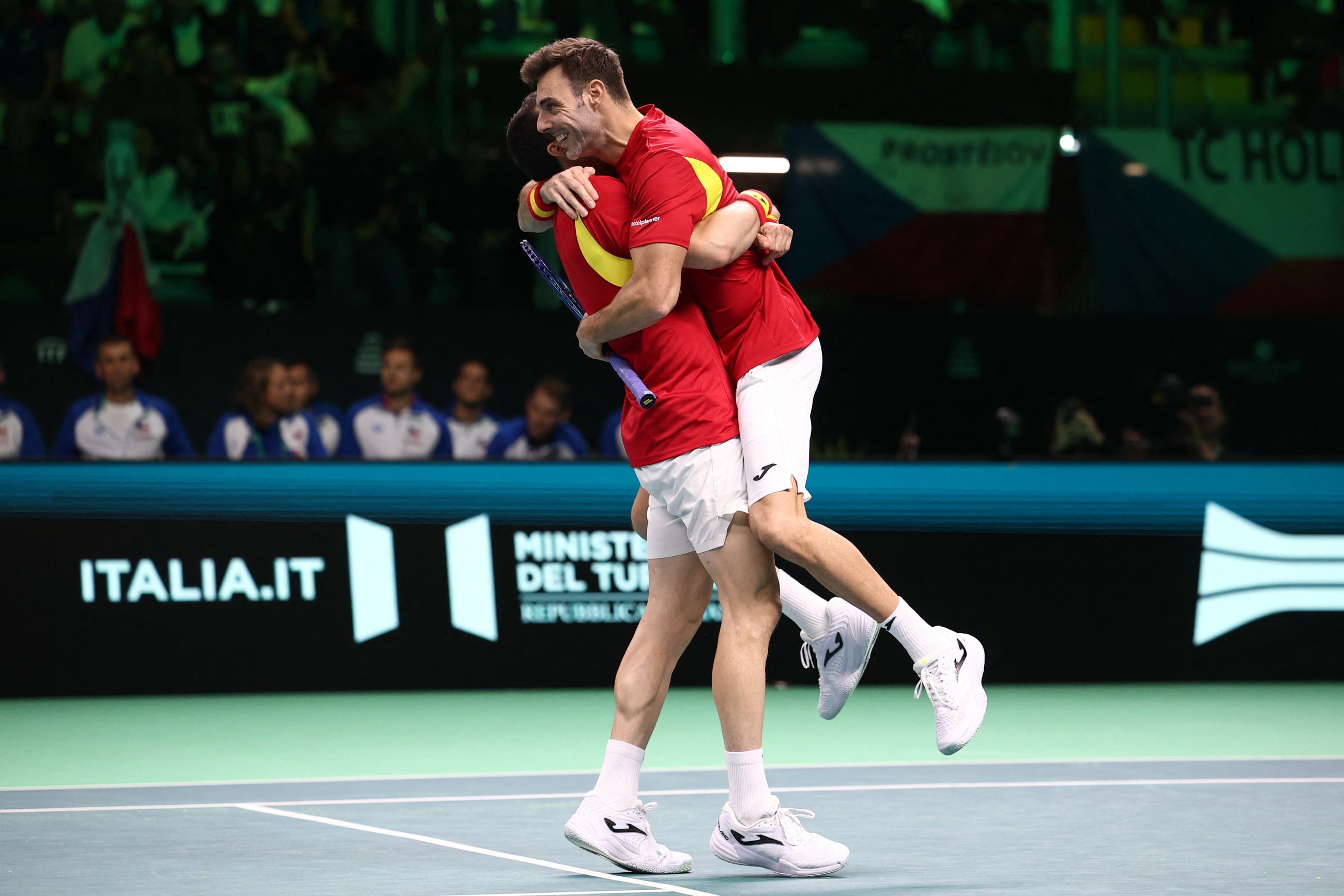 Spain and Germany stage Davis Cup comeback wins to set up semis clash