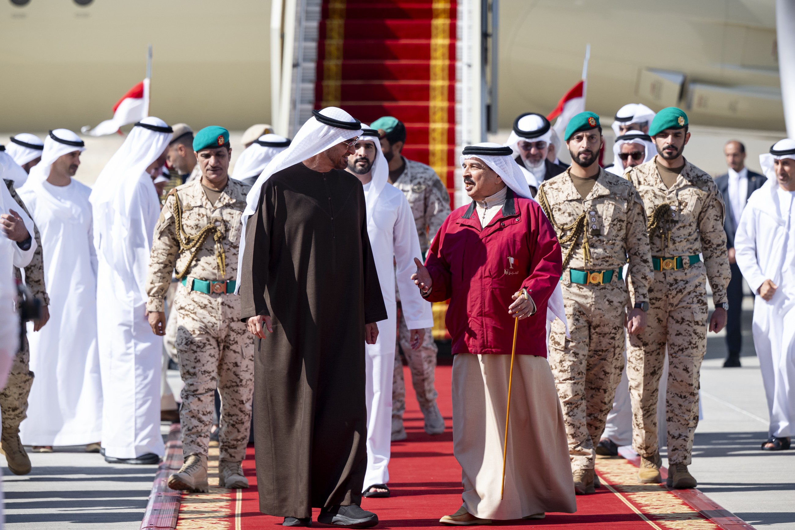Sheikh Mohamed begins working visit to Bahrain; welcomed by King Hamad at Sakhir Air Base