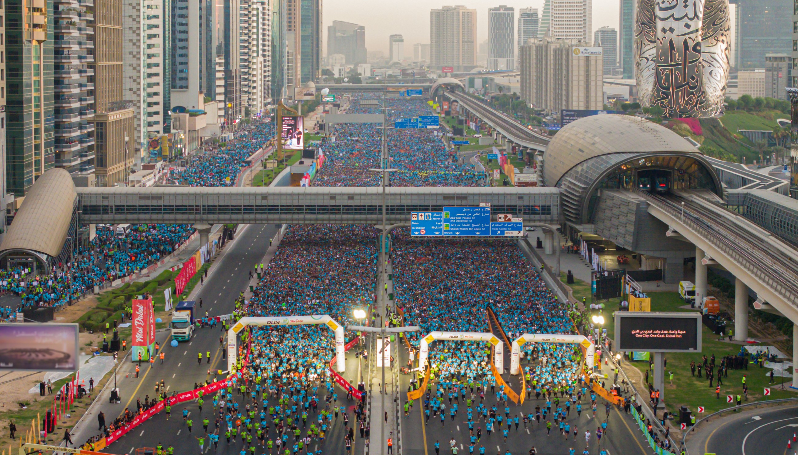 Over 300,000 runners descend on Sheikh Zayed Road for Dubai Run 2025