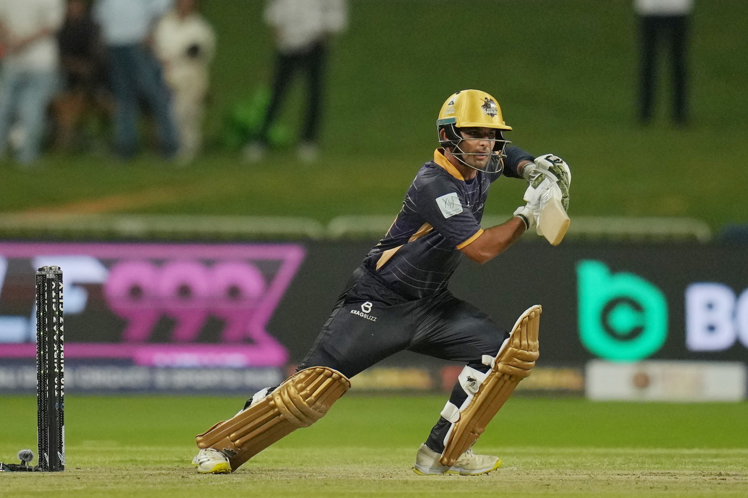 Qavalry beat Stallions by eight runs to secure playoff spot in Abu Dhabi T10