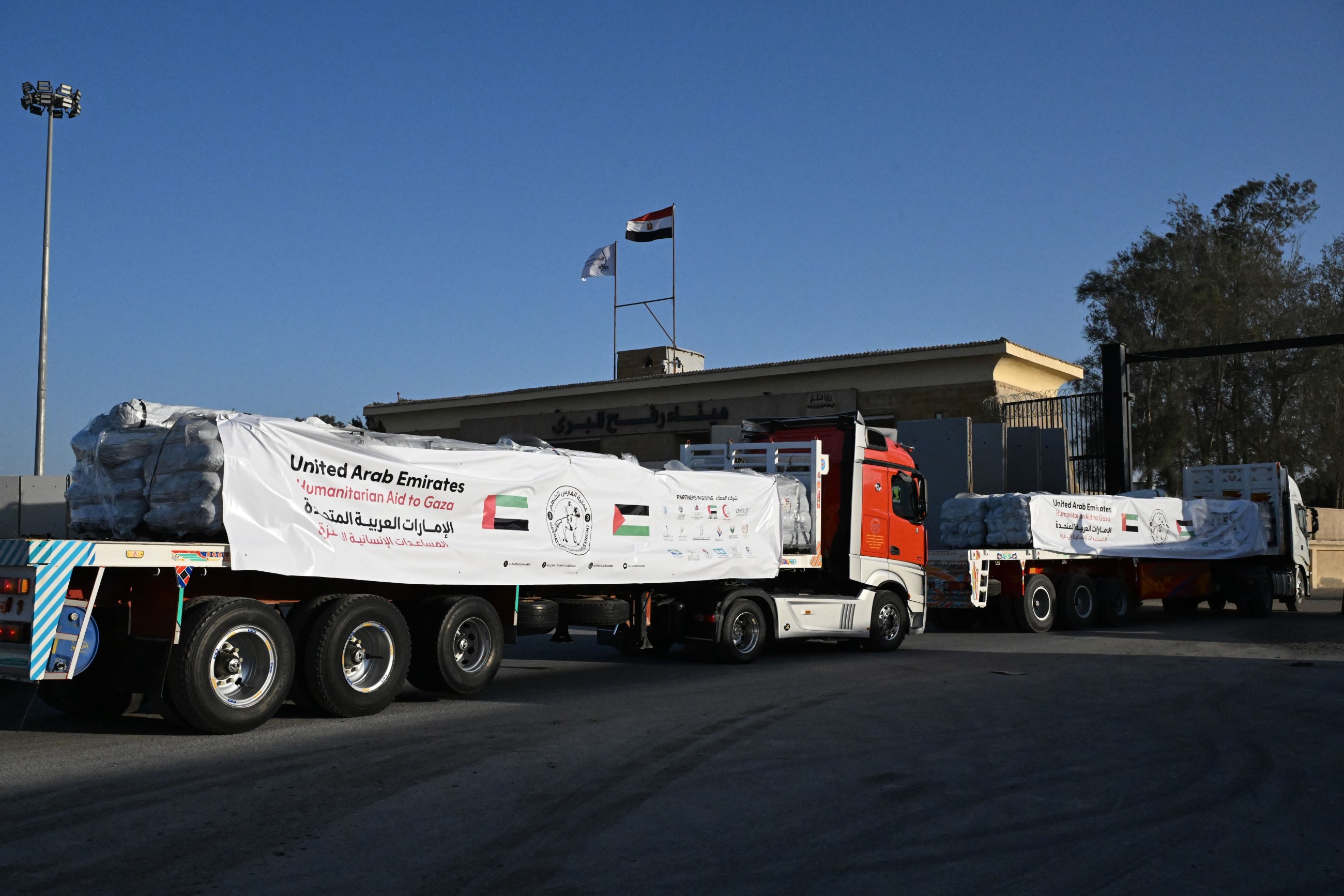 UAE sends over 250 aid convoys carrying 1.6 million parcels to Gaza
