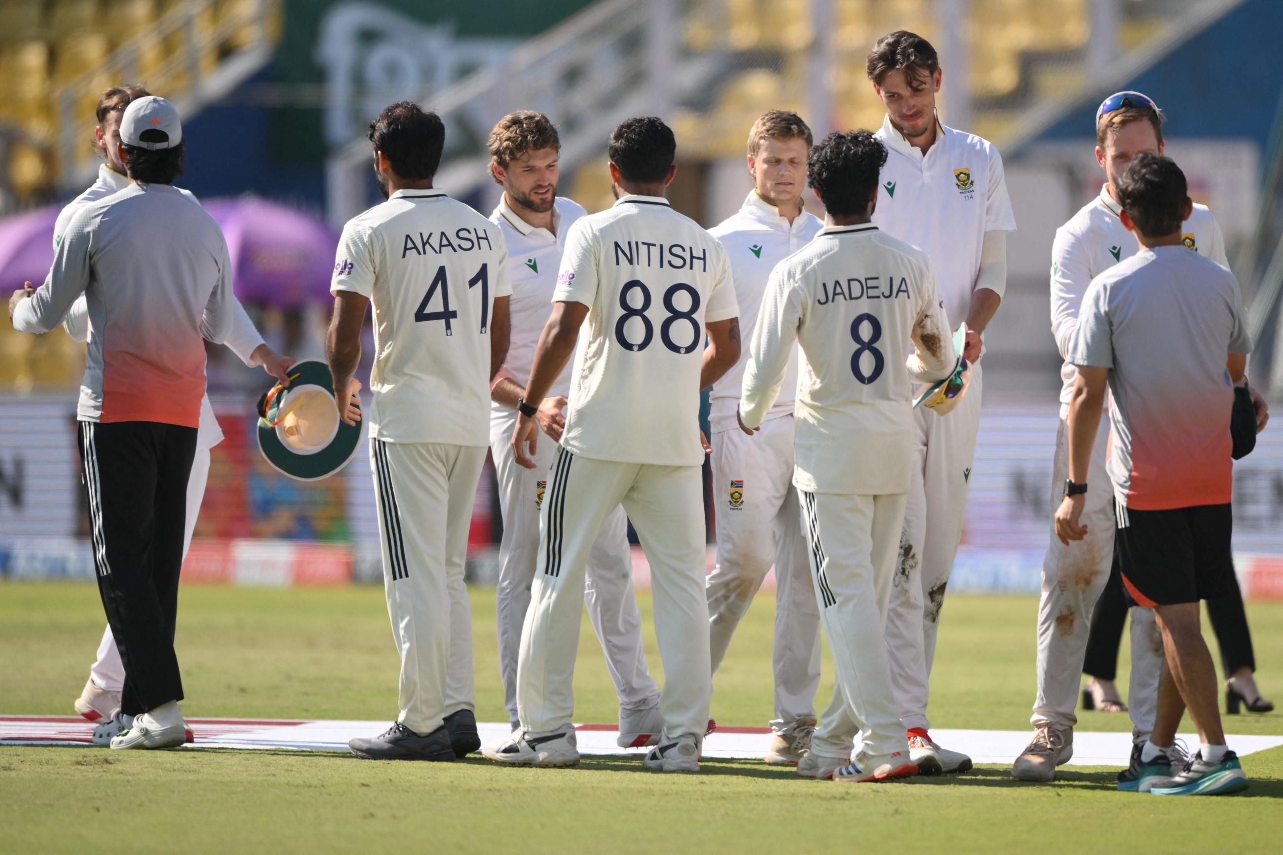 Head coach Gambhir under fierce pressure as India suffer biggest Test defeat