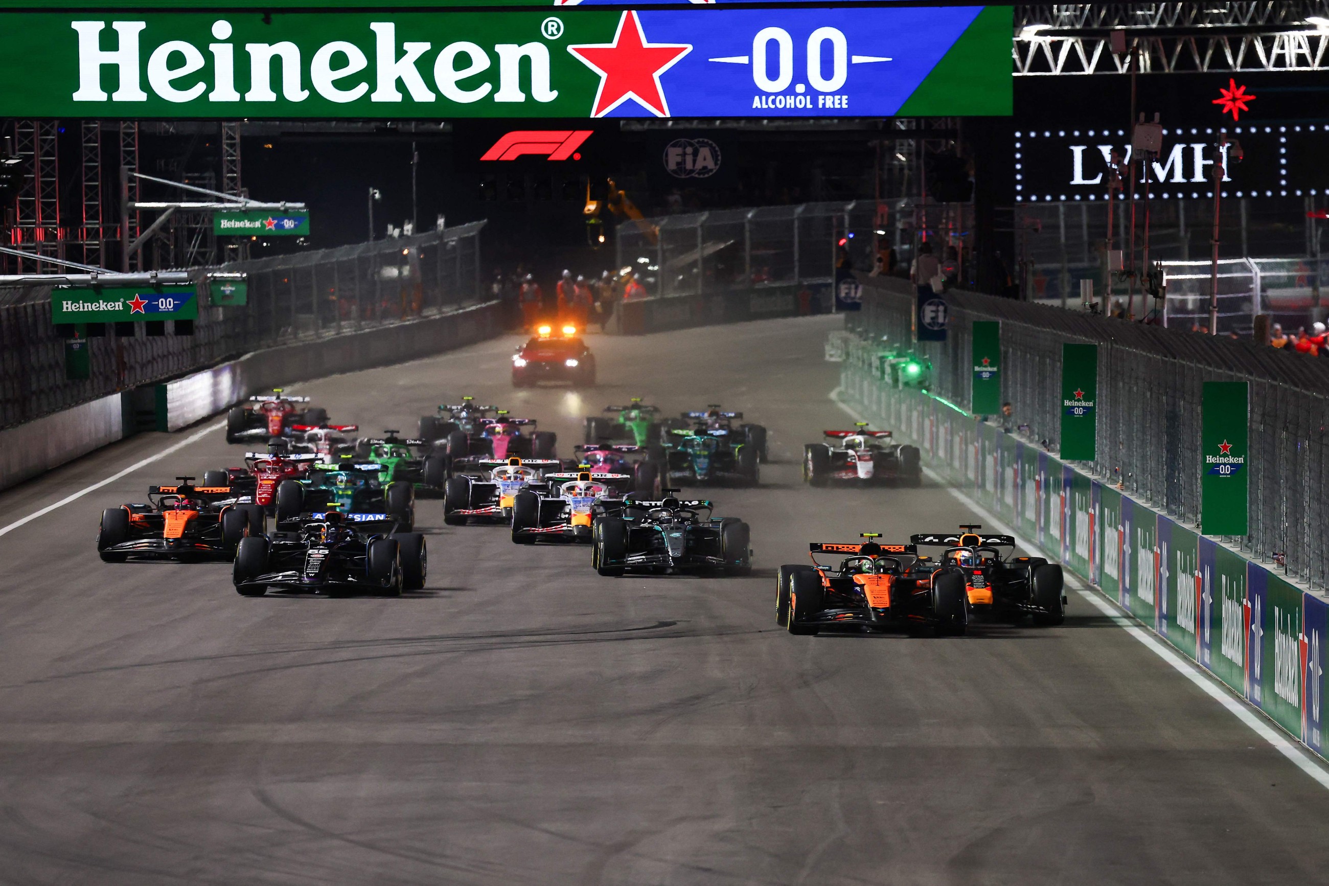 Verstappen seeks Qatar hat-trick but Norris title favourite