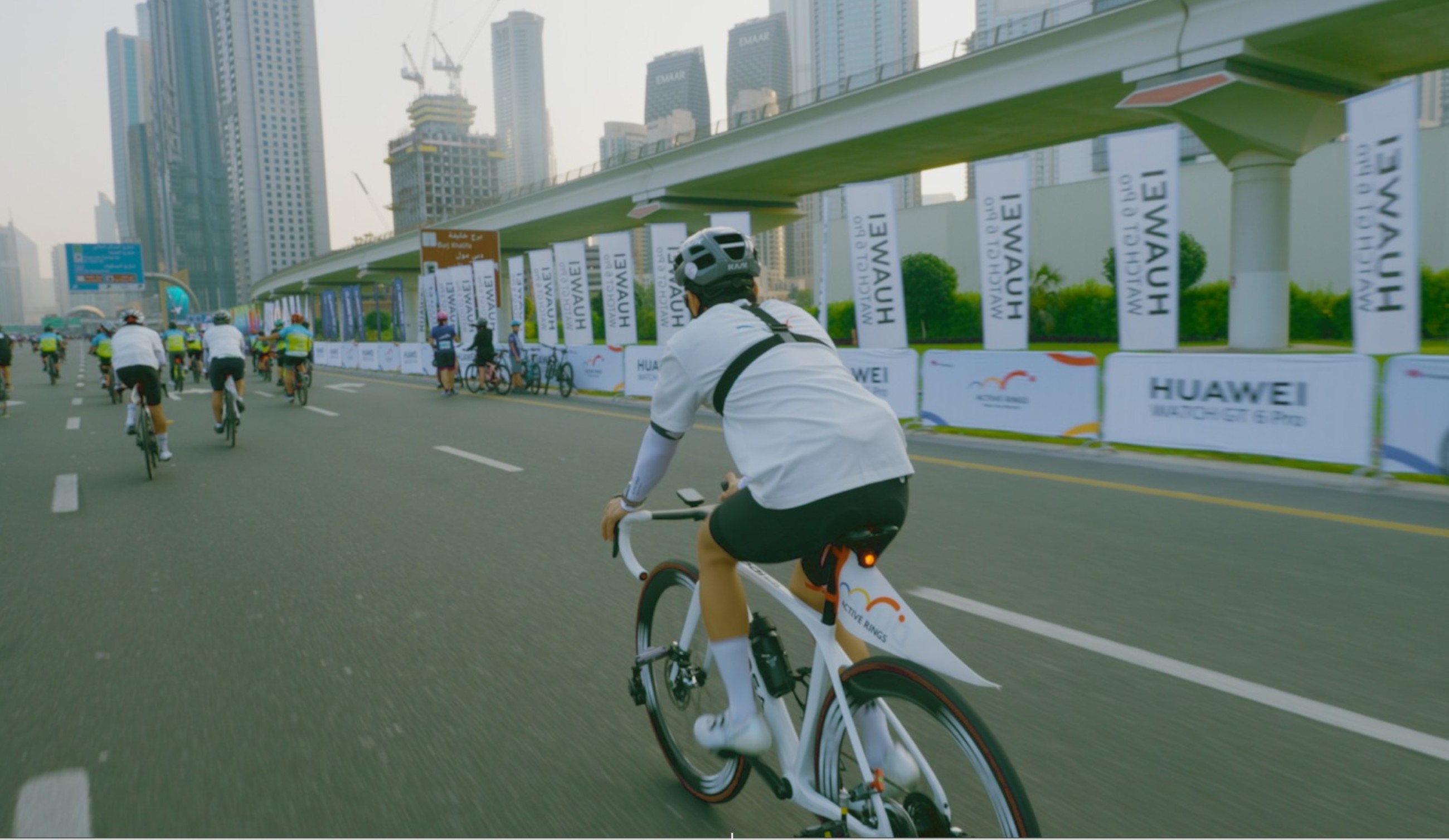 Huawei reinforces Dubai’s Fitness Movement with a tech-driven community campaign during the Dubai Fitness Challenge 2025