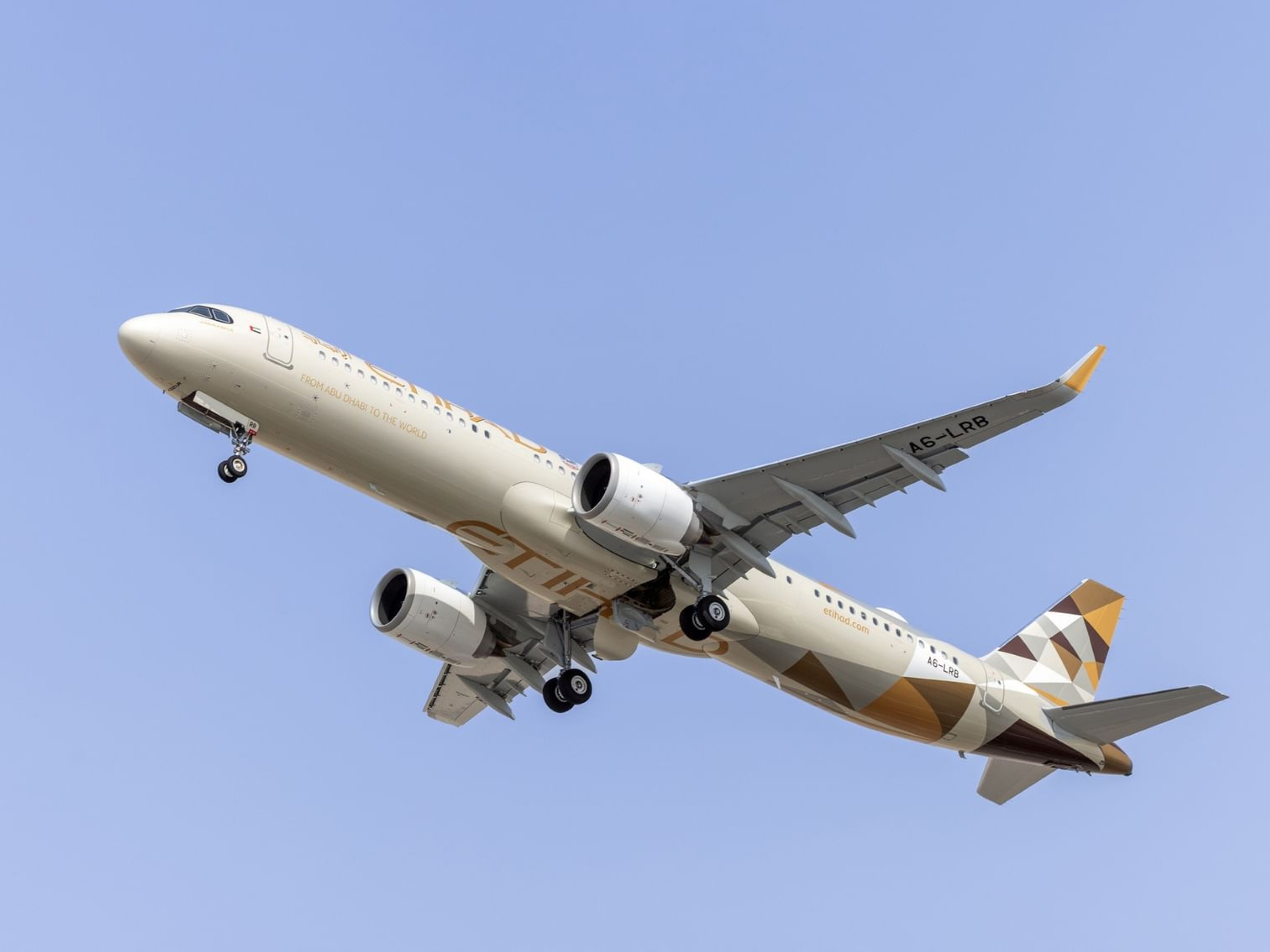 Etihad Airways crowned one of world&rsquo;s top airlines  in 2025 AirHelp Score