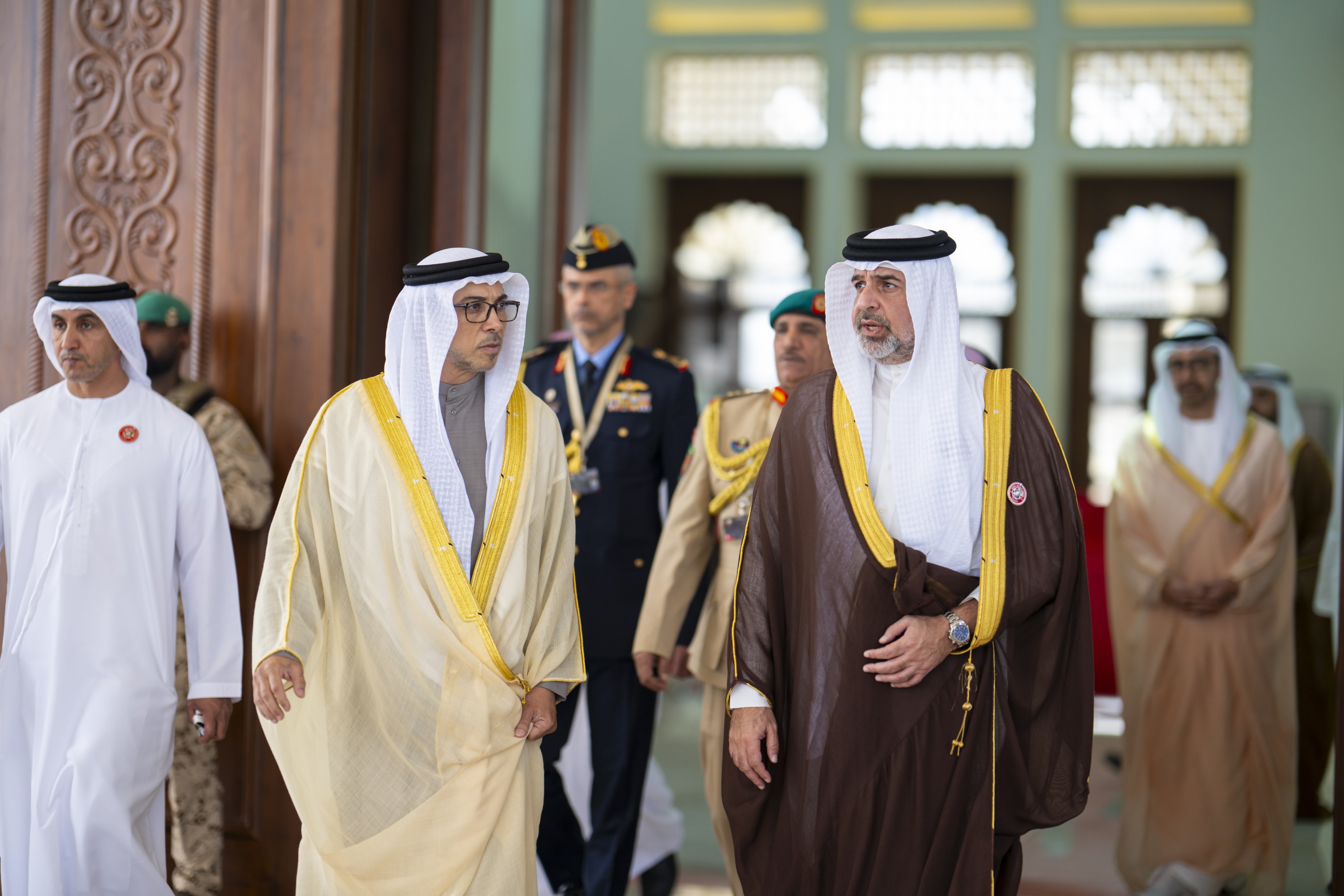 Mansour Bin Zayed arrives in Bahrain to participate in 46th GCC Summit