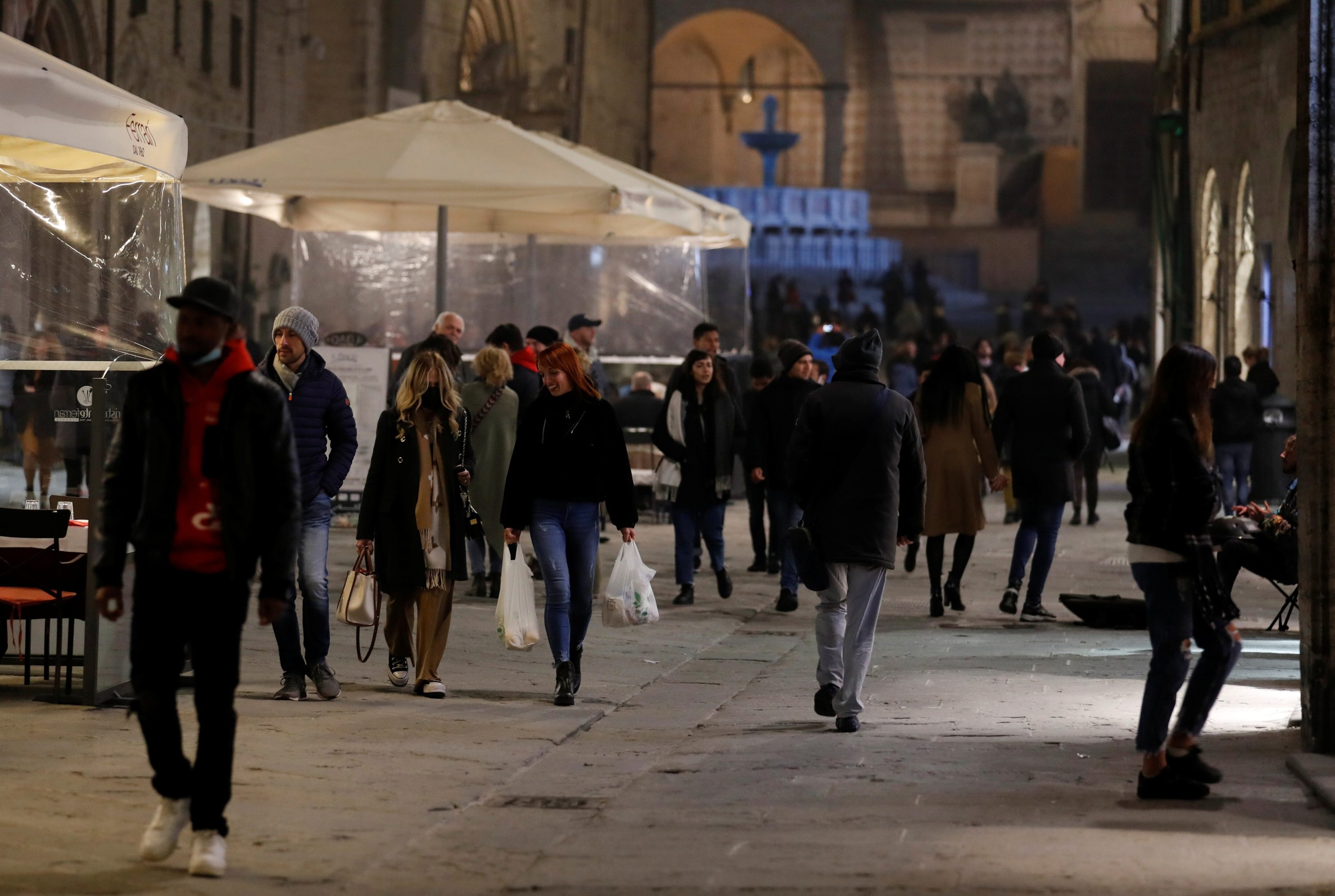Italy's employment rate hits record high of 62.7 per cent