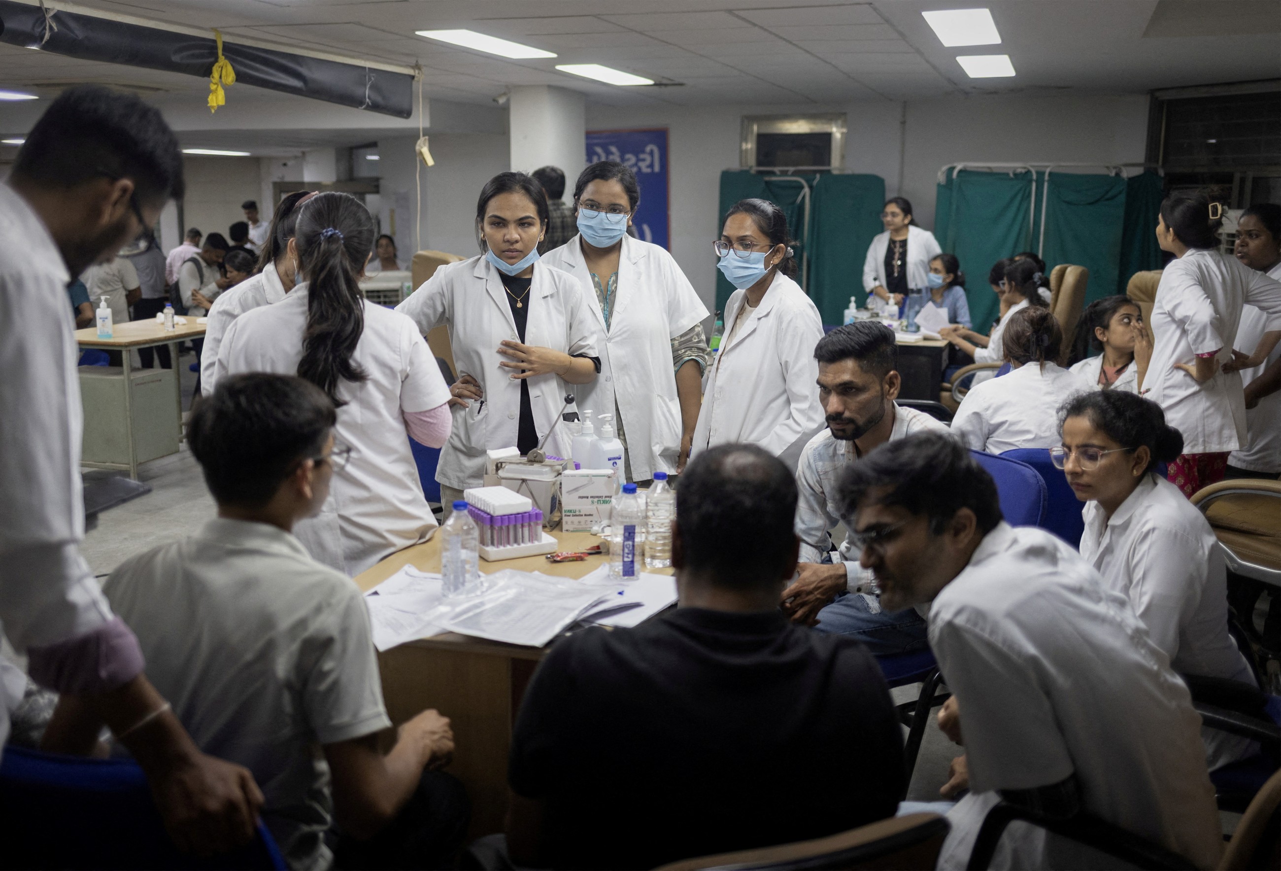 Airline pilots hide mental health struggles to keep flying