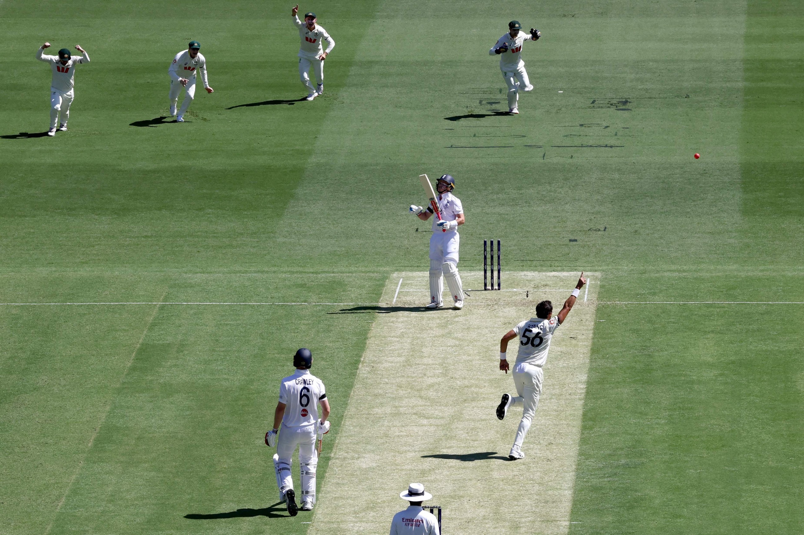 Starc pips Akram to become leading left-arm bowler in Test history