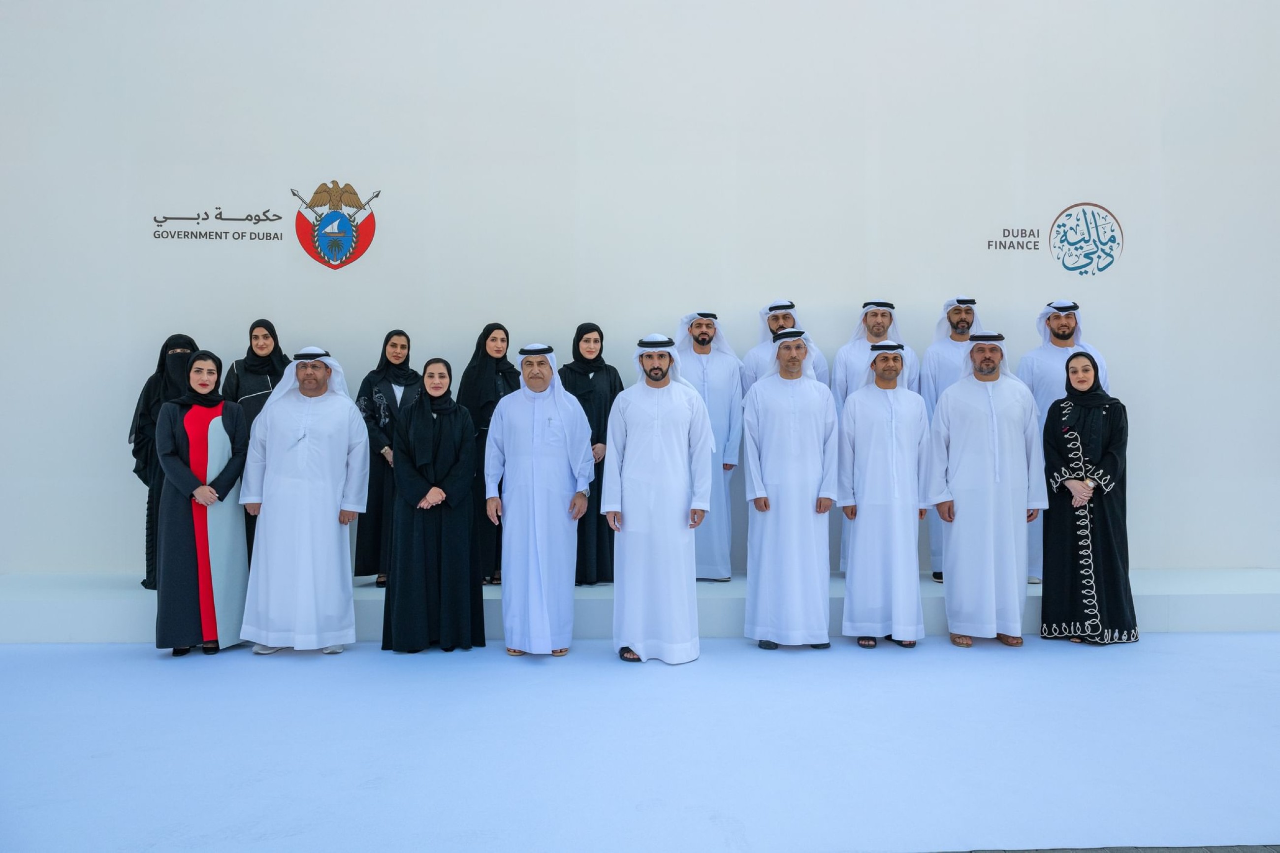 Hamdan meets senior leadership team of Dubai&rsquo;s Department of Finance