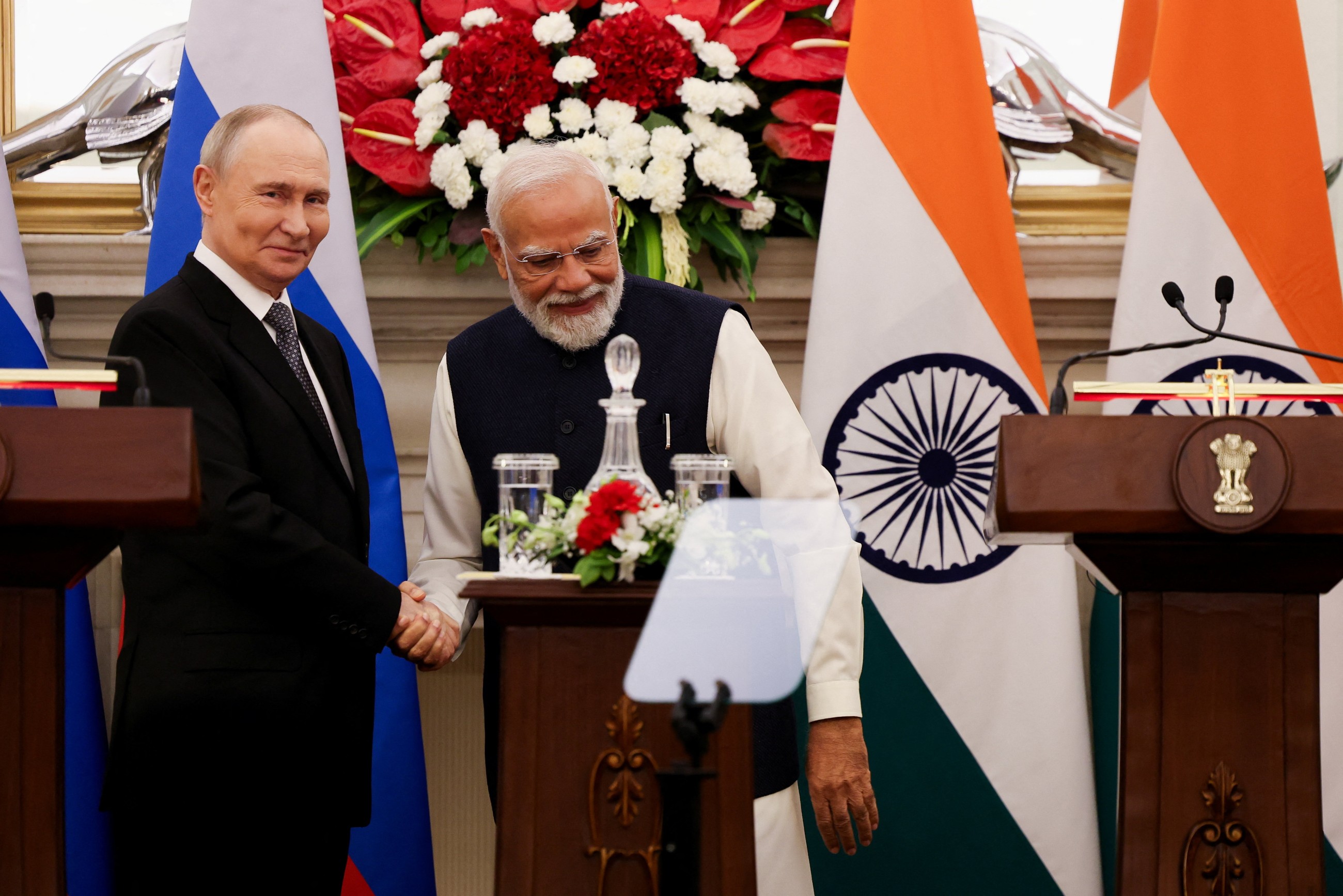 Russian President Putin offers India 'uninterrupted' oil in summit talks with PM Modi