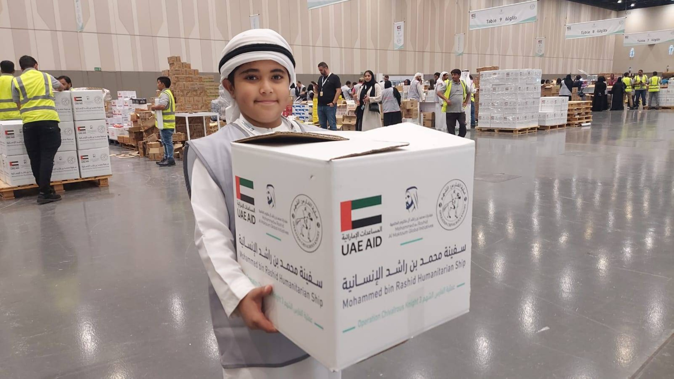 VIDEO: Thousands of volunteers prepare 10m meals for Gazans in Dubai