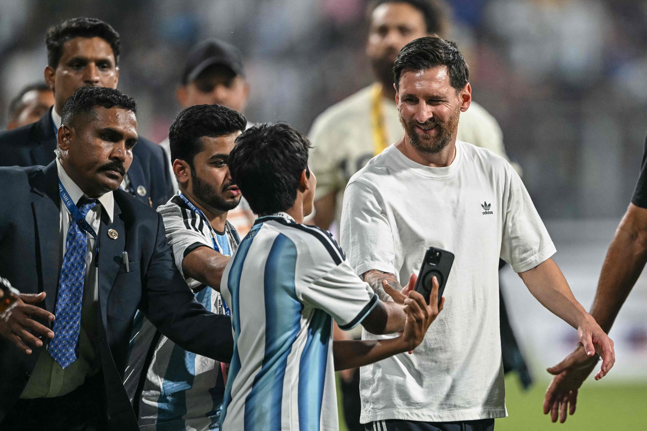 After chaos in Kolkata, confetti in Delhi as Messi ends tour of India with smile