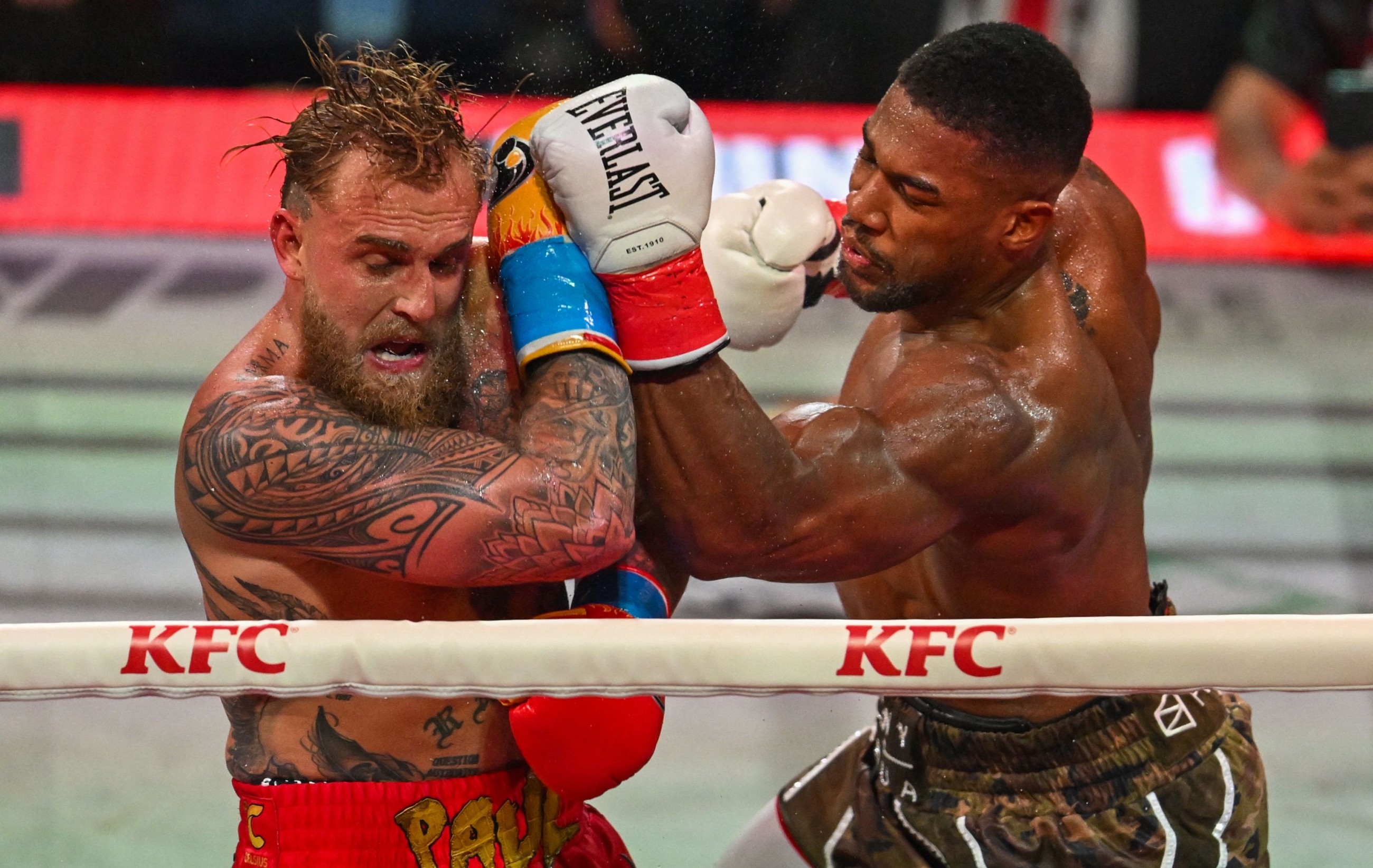 British boxer Anthony Joshua knocks out Jake Paul in 6th round to win heavyweight fight