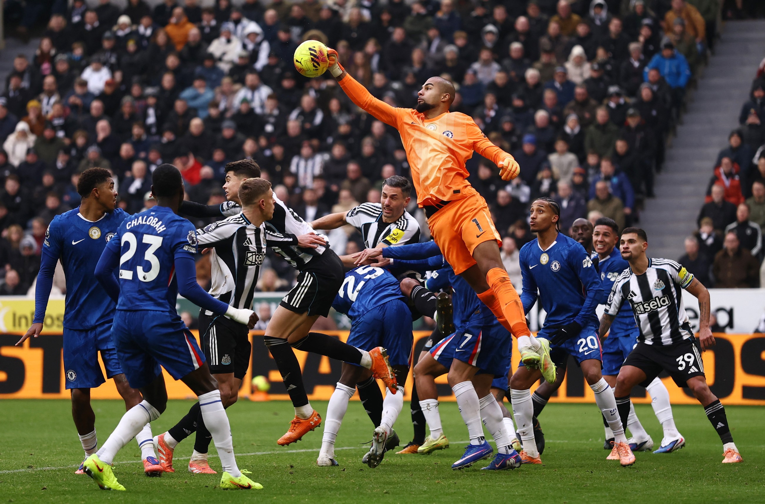 Chelsea&rsquo;s fightback in Newcastle draw eases pressure on Maresca
