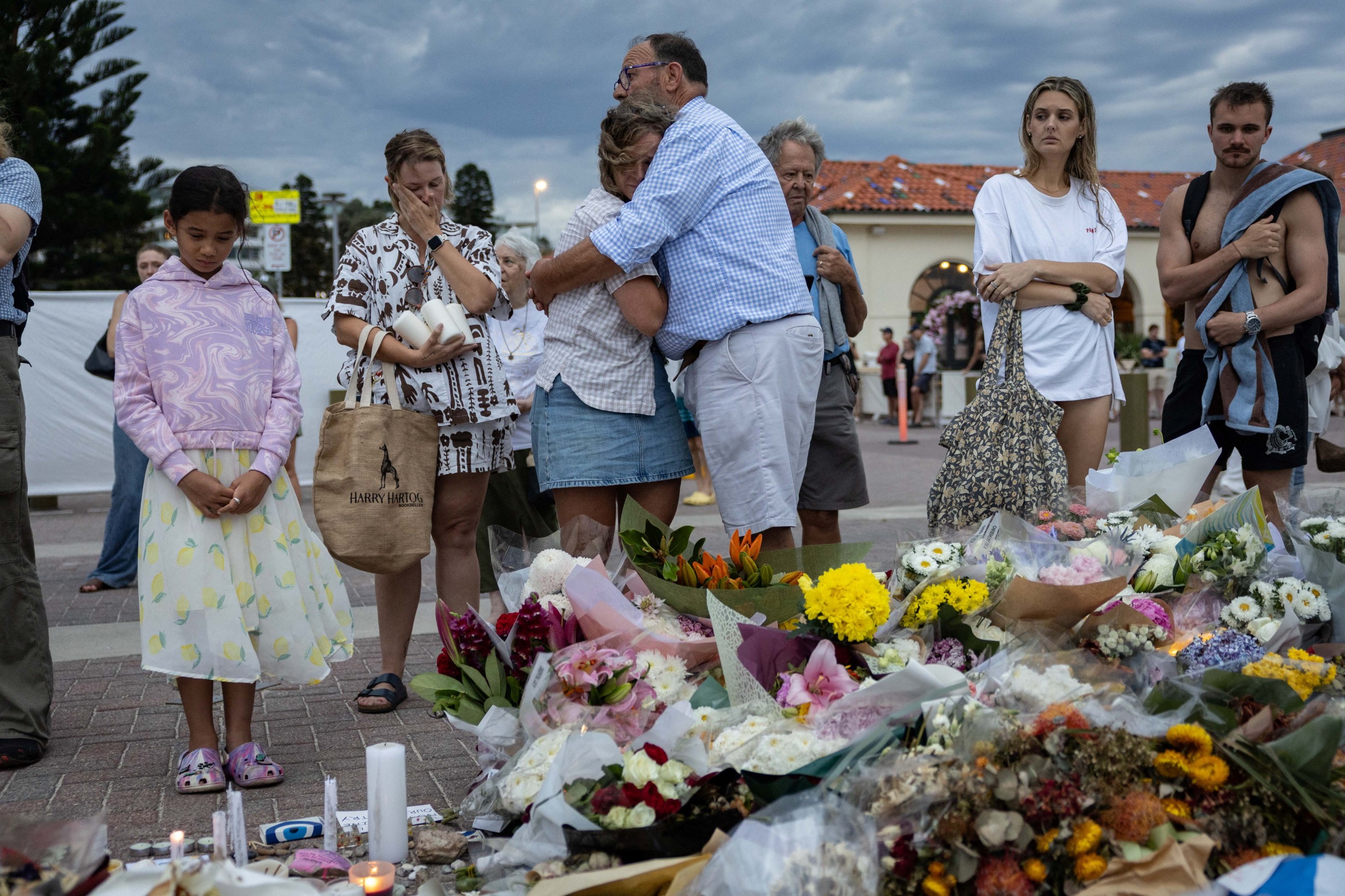 Australia honours Bondi Beach attack victims; PM Albanese booed