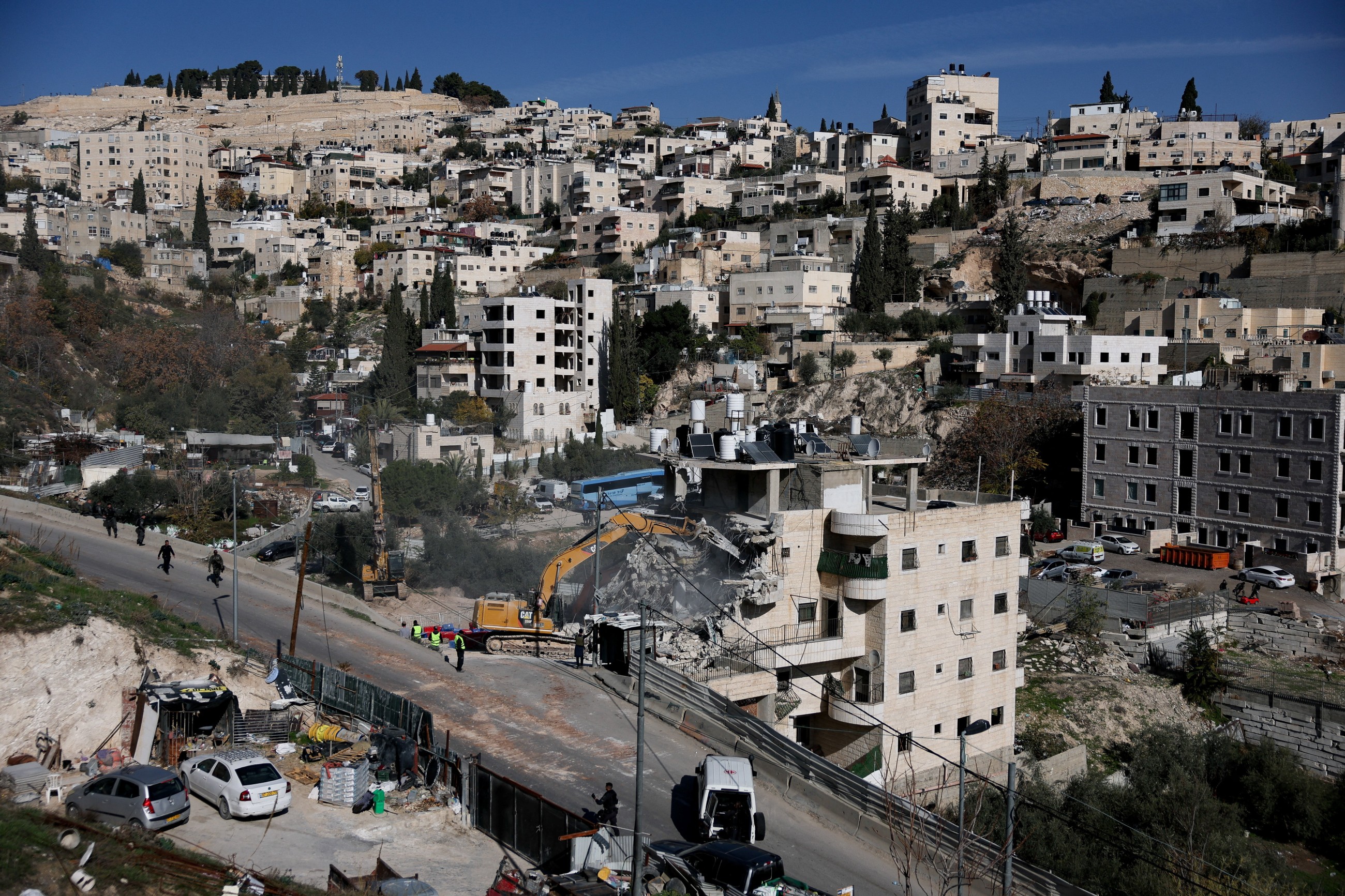 Israel demolishes east Jerusalem building, evicting Palestinians