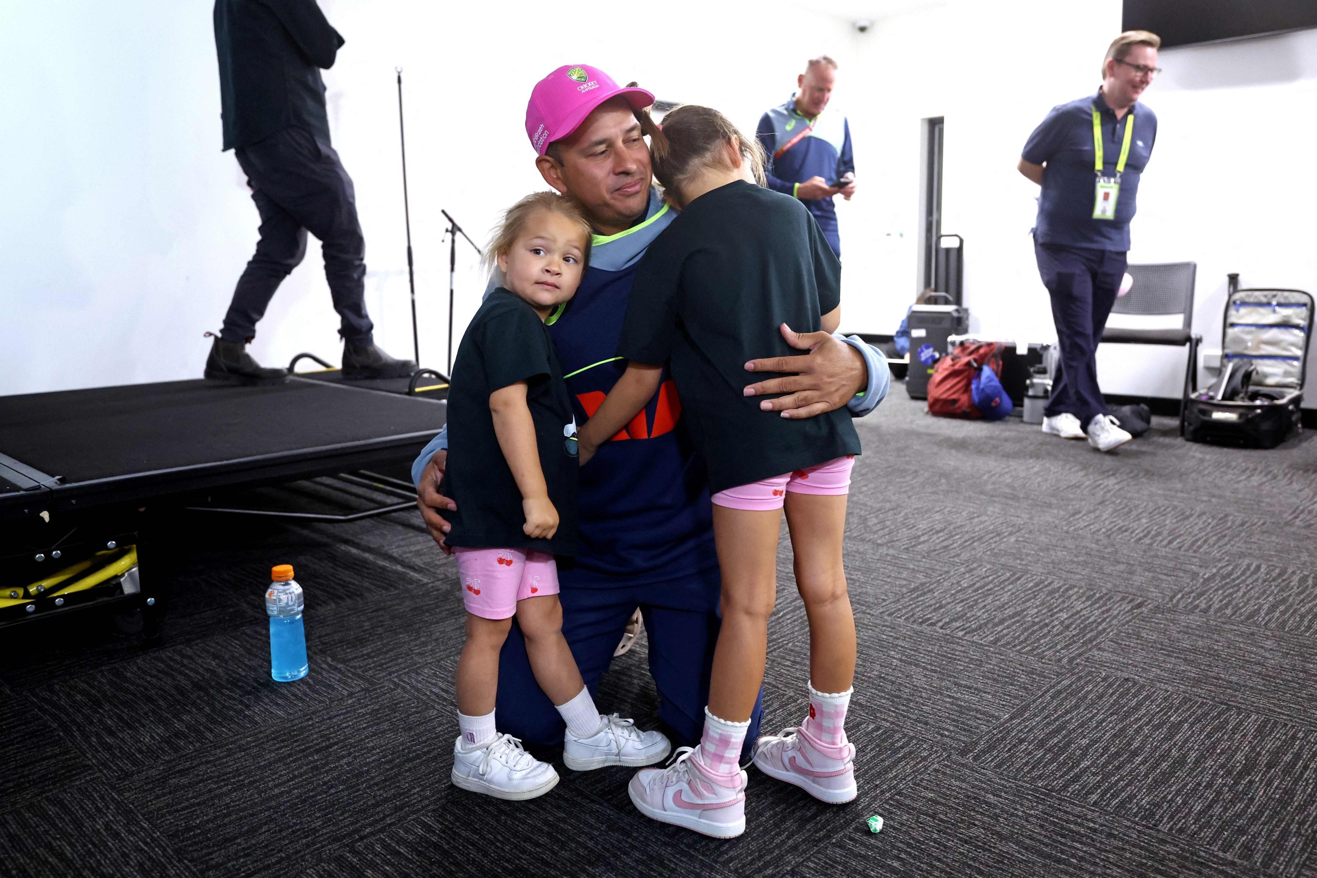 Veteran Australia batter Khawaja to retire after Ashes finale, slams 'racial stereotyping'