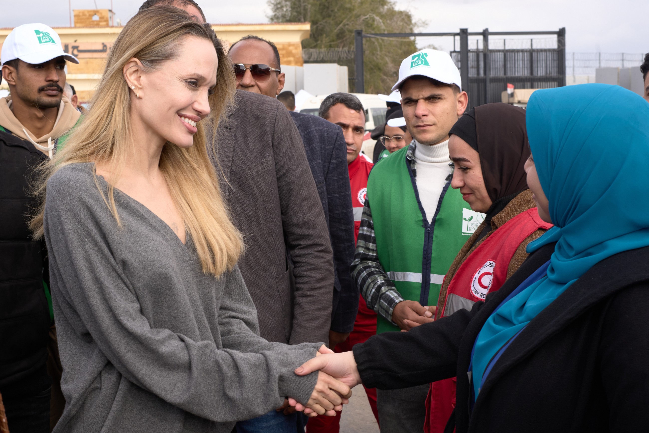 Angelina Jolie visits Egyptian side of Gaza's Rafah crossing