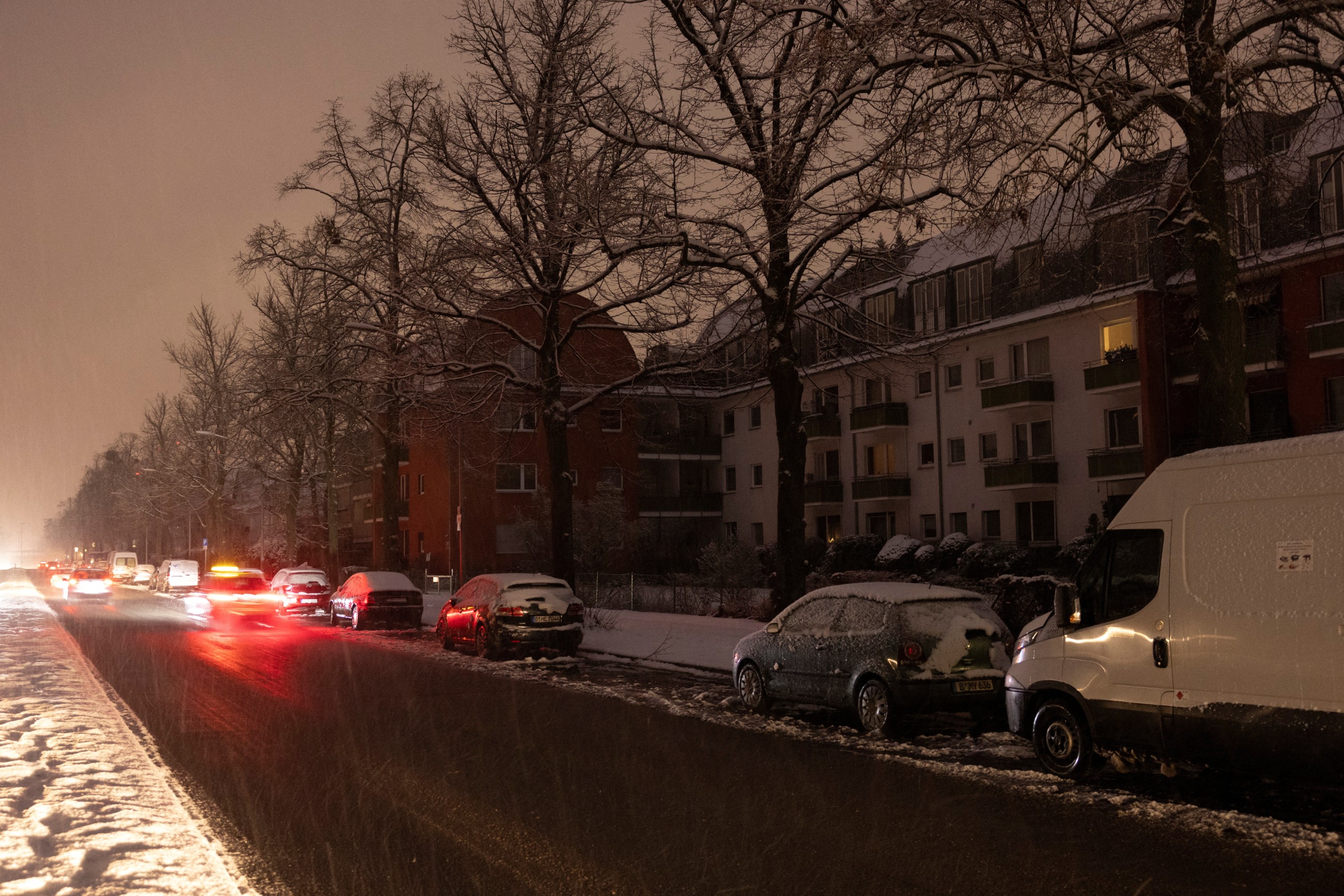 Fire disrupts power to 50,000 Berlin homes; police suspect arson