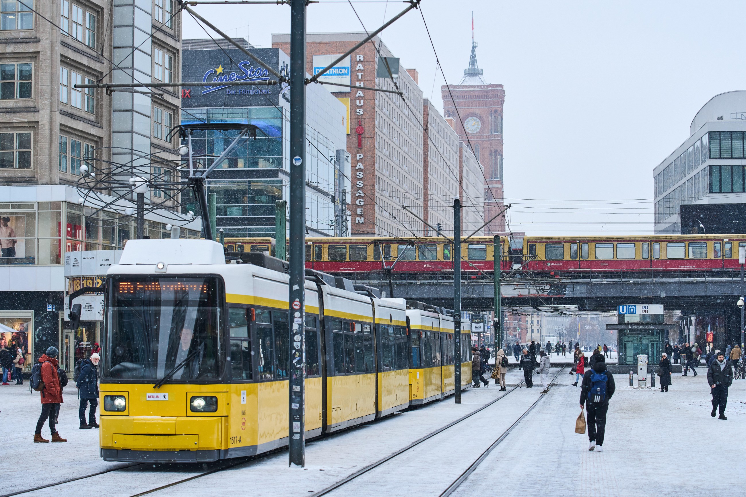 Power restored in Berlin after longest blackout since World War II