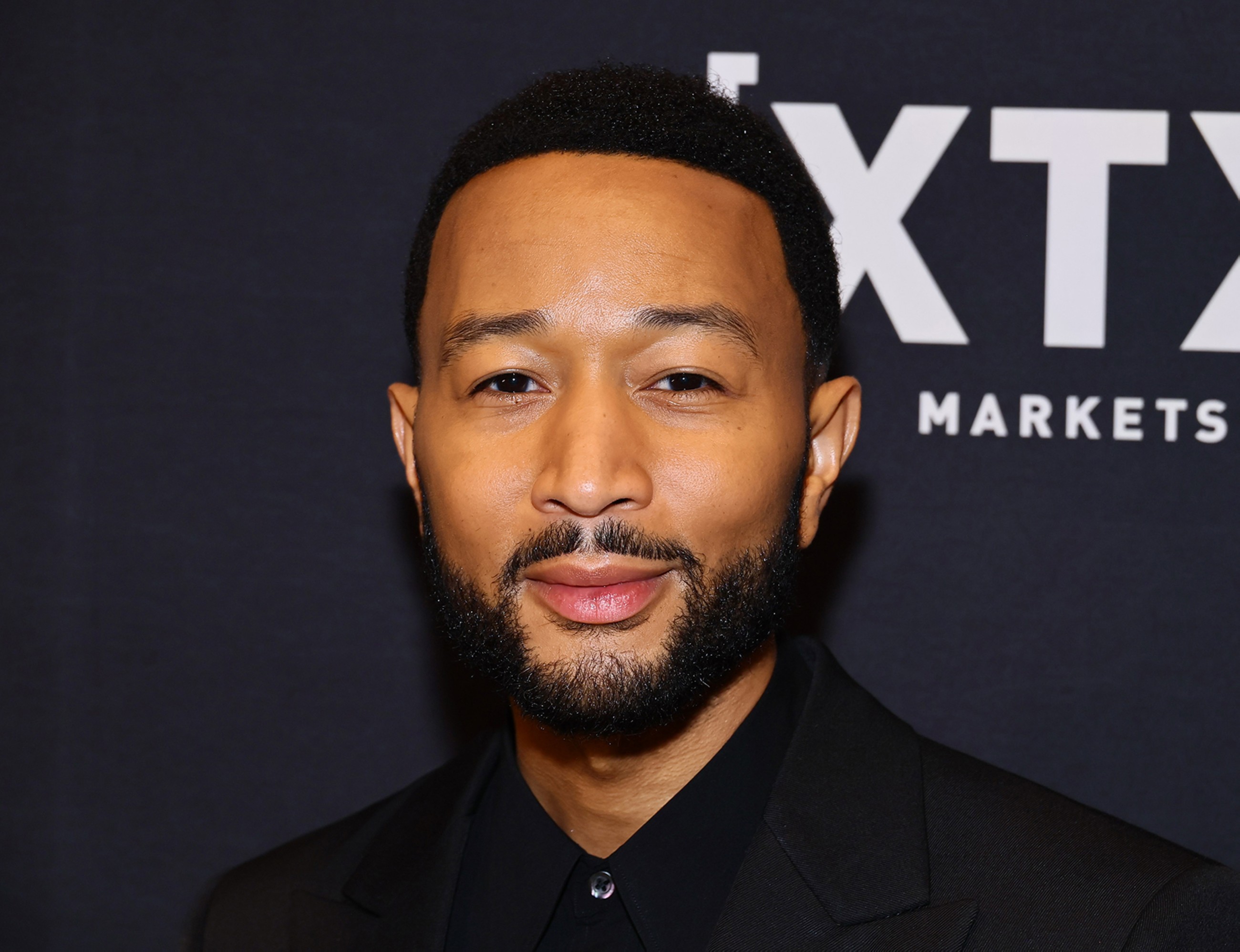 John Legend shares picture with ish 4 kids from family vacation