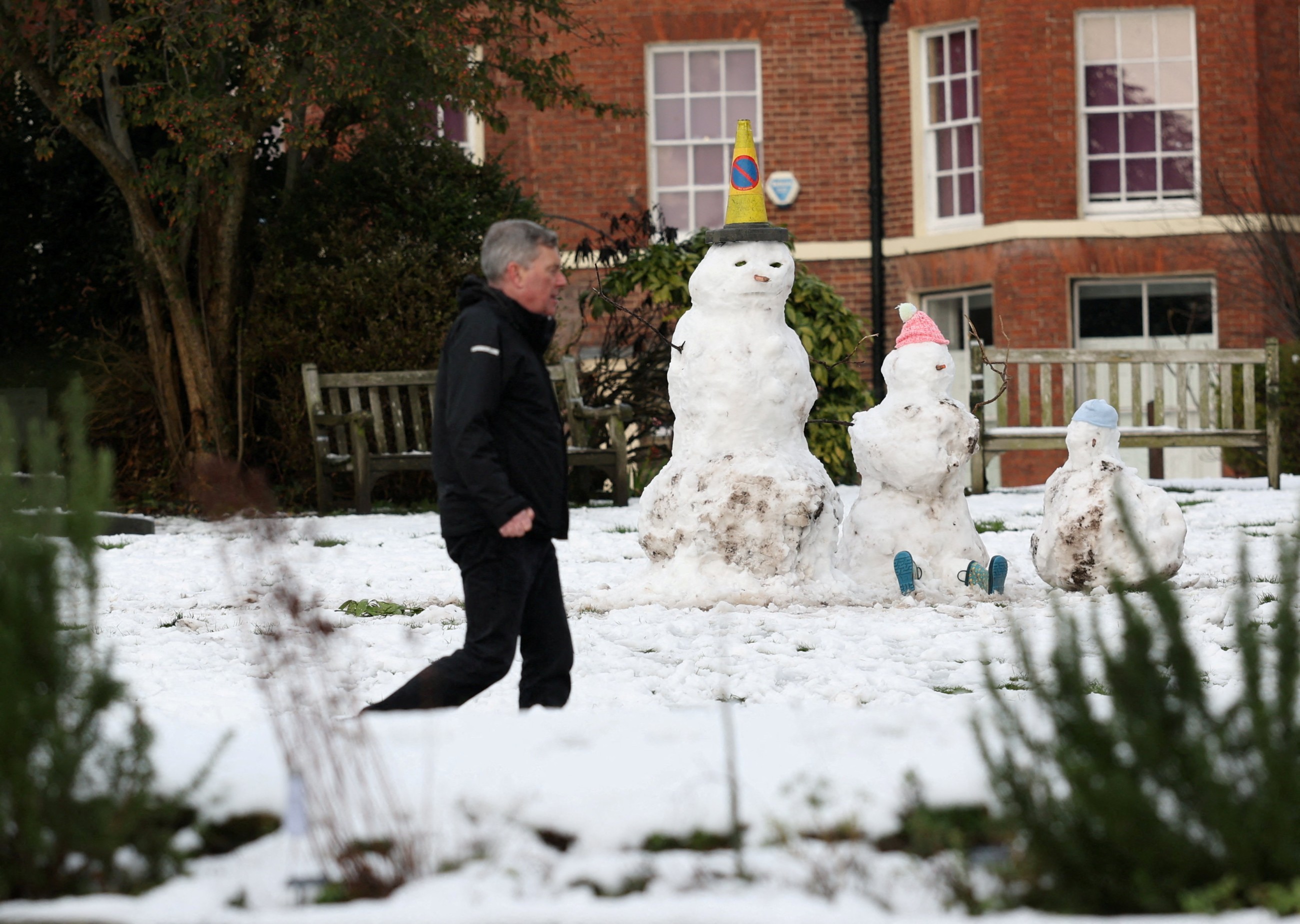 UAE urges Emiratis in snowstorm-hit UK to exercise caution