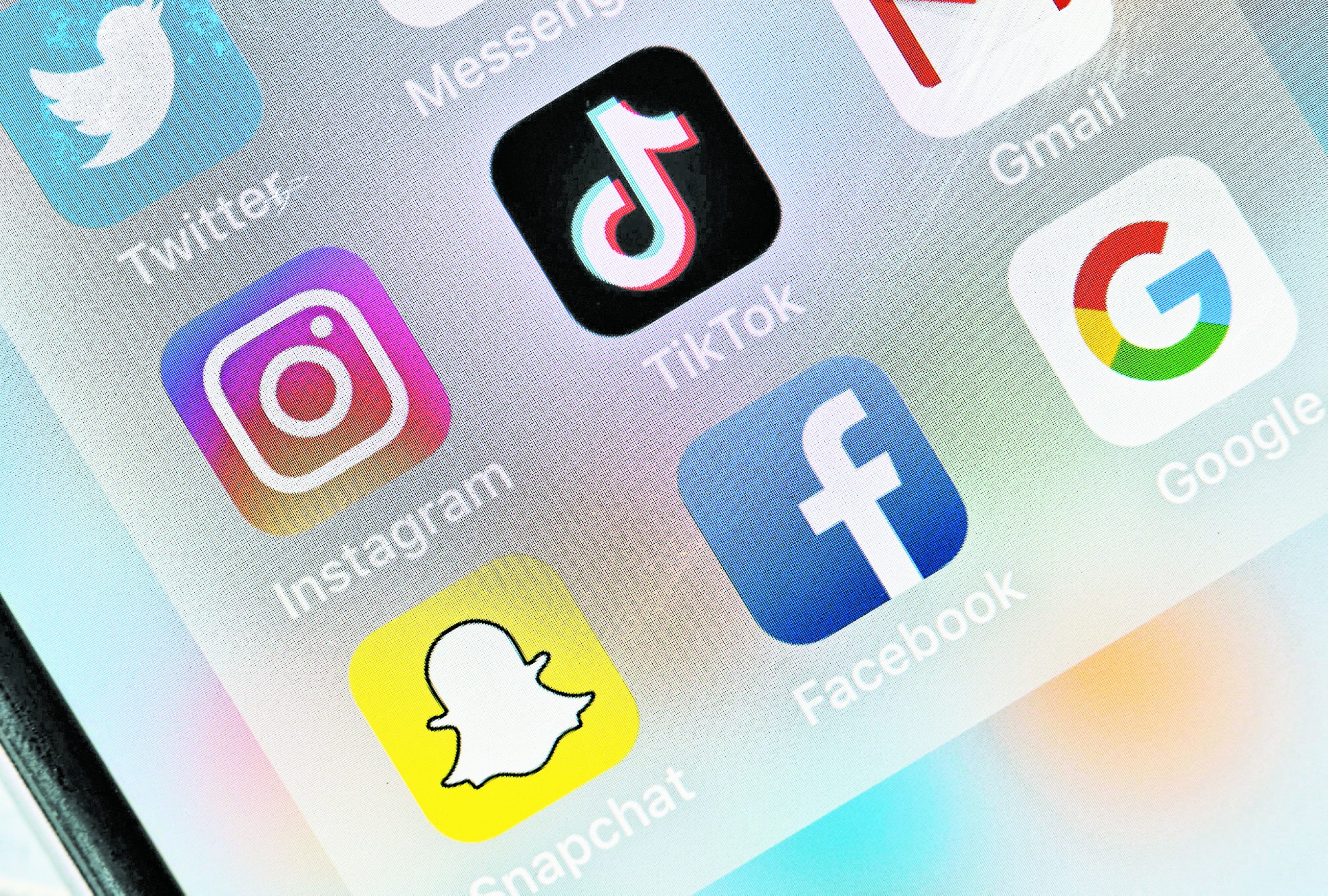 Instagram users warned over password reset emails after data of 17.5m accounts breached