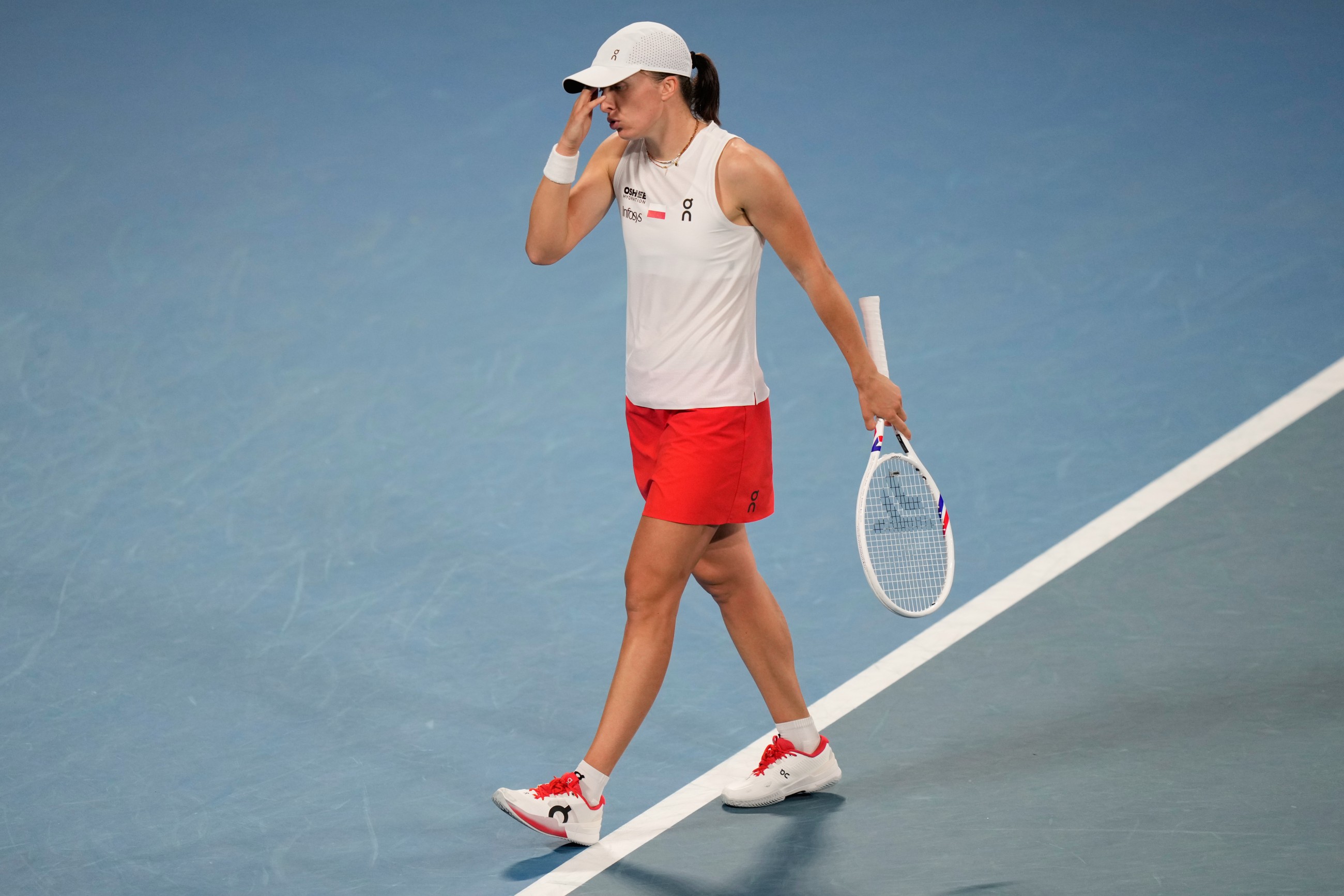 Swiatek avoids setting goals for new season as Australian Open looms