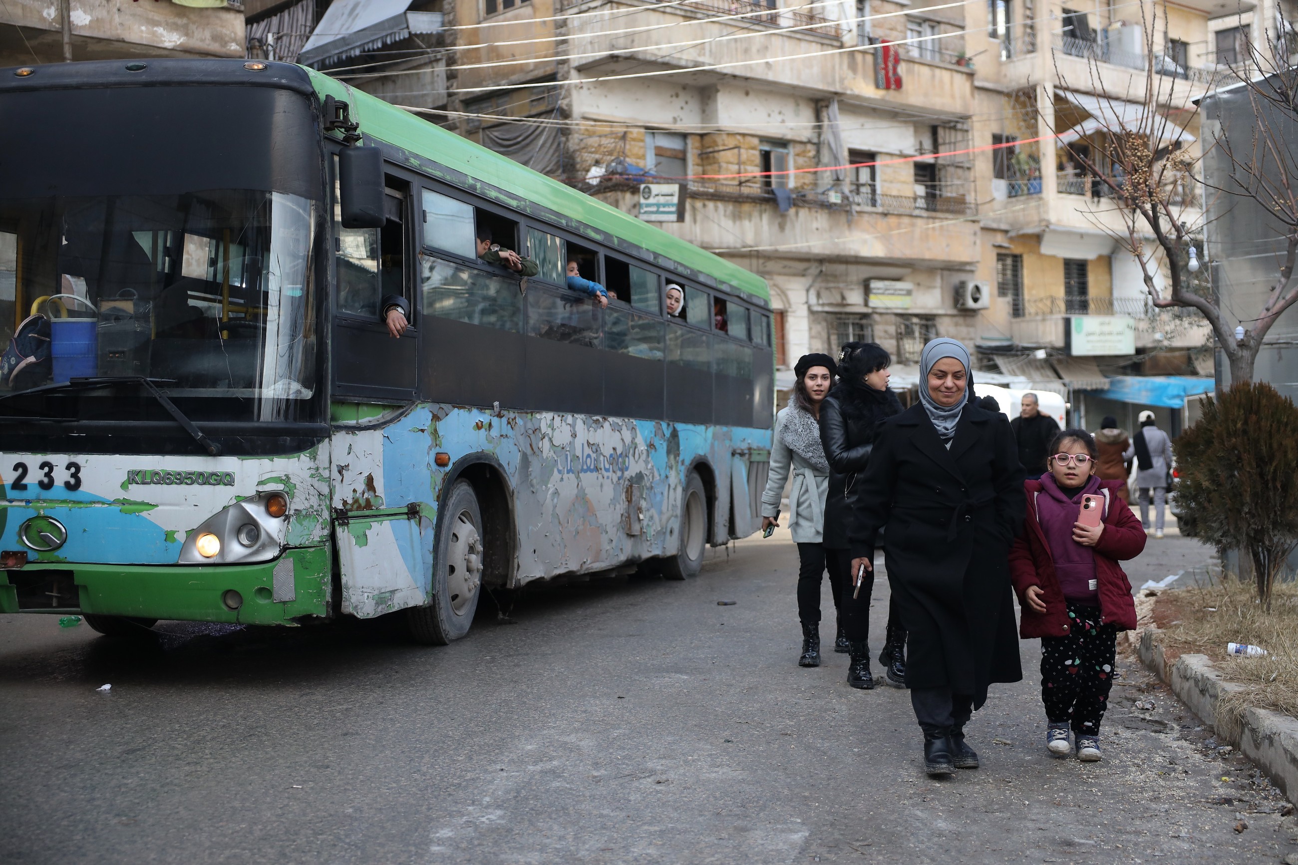 Civilians told to evacuate contested area of Aleppo