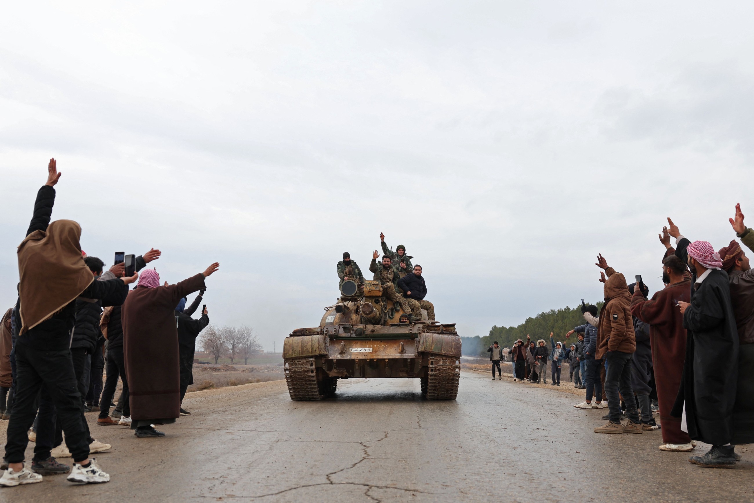 Syrian forces enter northern towns after Kurdish fighters withdraw