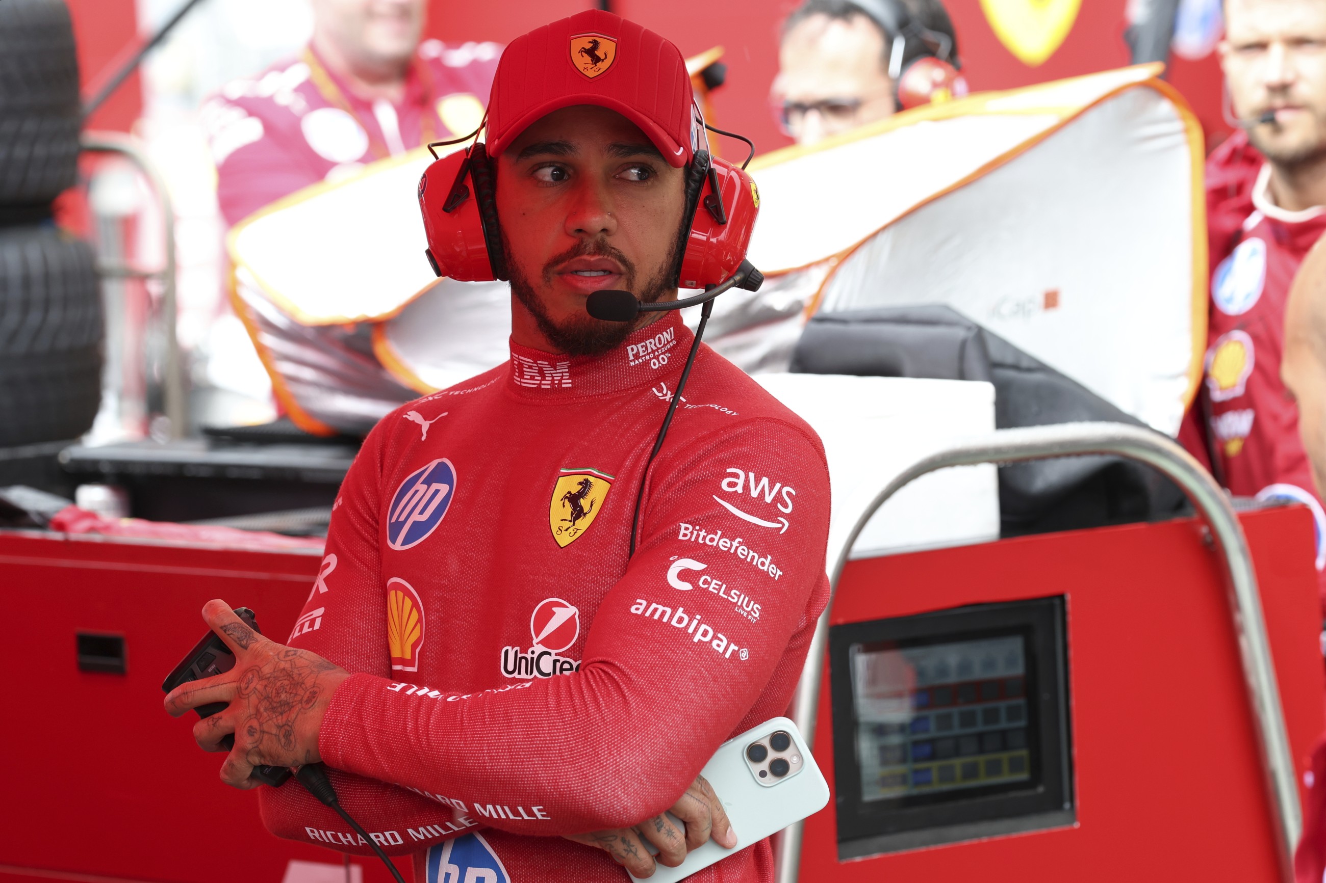 Hamilton to get a new race engineer after difficult debut season with Ferrari