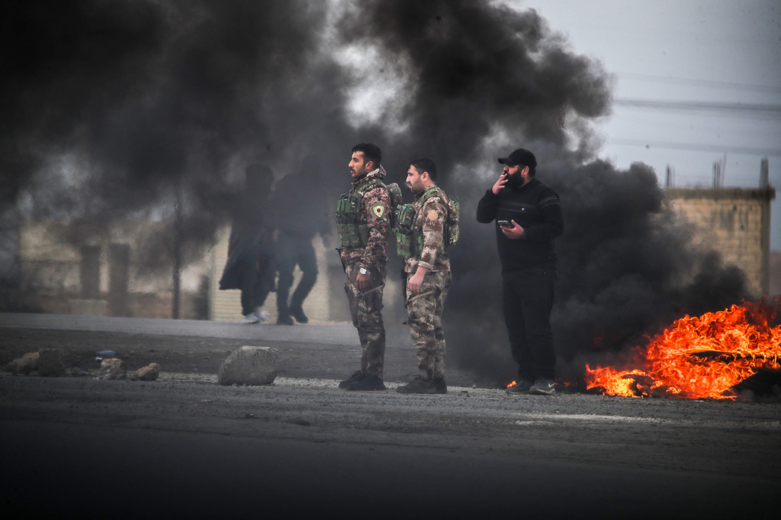 Kurdish-led forces withdraw from Syria's largest oil field