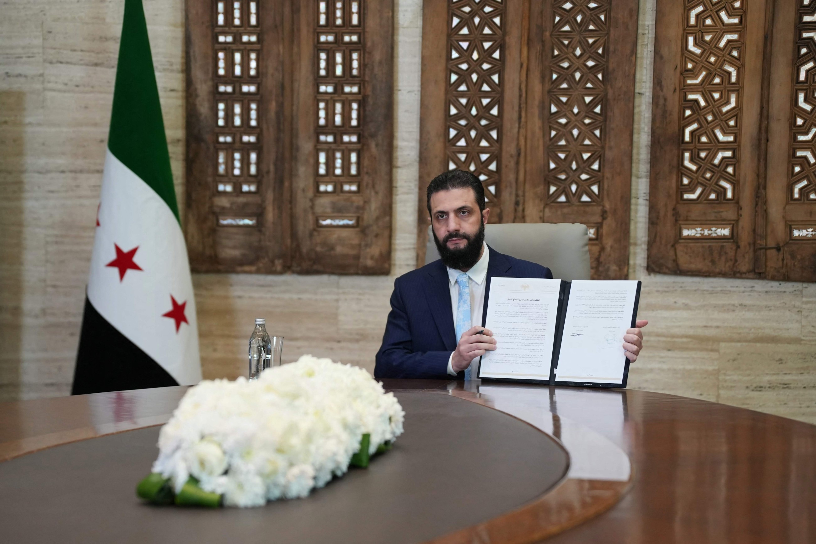 Syrian government, Kurdish forces agree immediate ceasefire