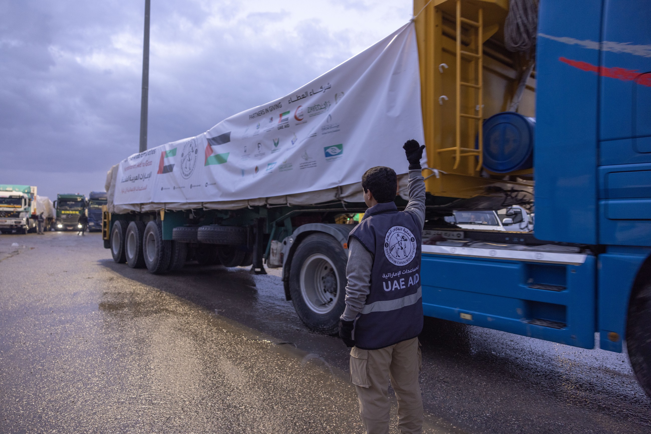 UAE aid convoys continue to deliver crucial relief supplies for Gazans