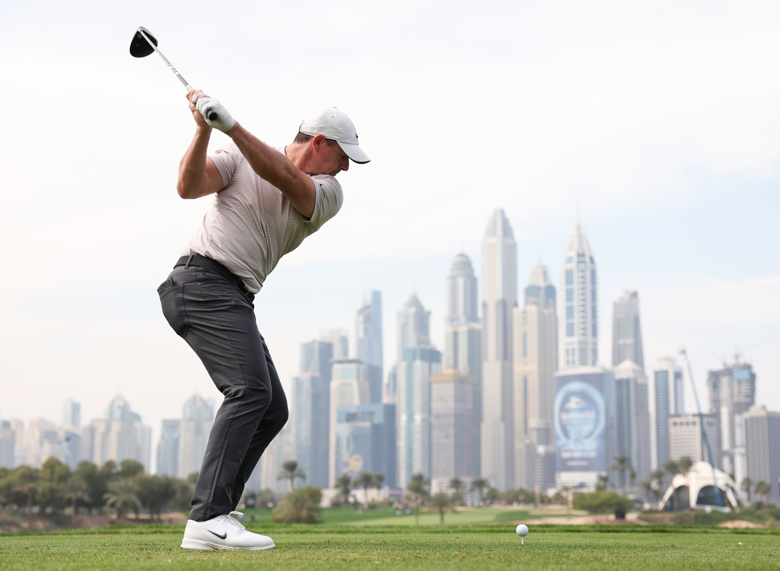 McIlroy chases historic fifth title as stage set for Dubai Desert Classic
