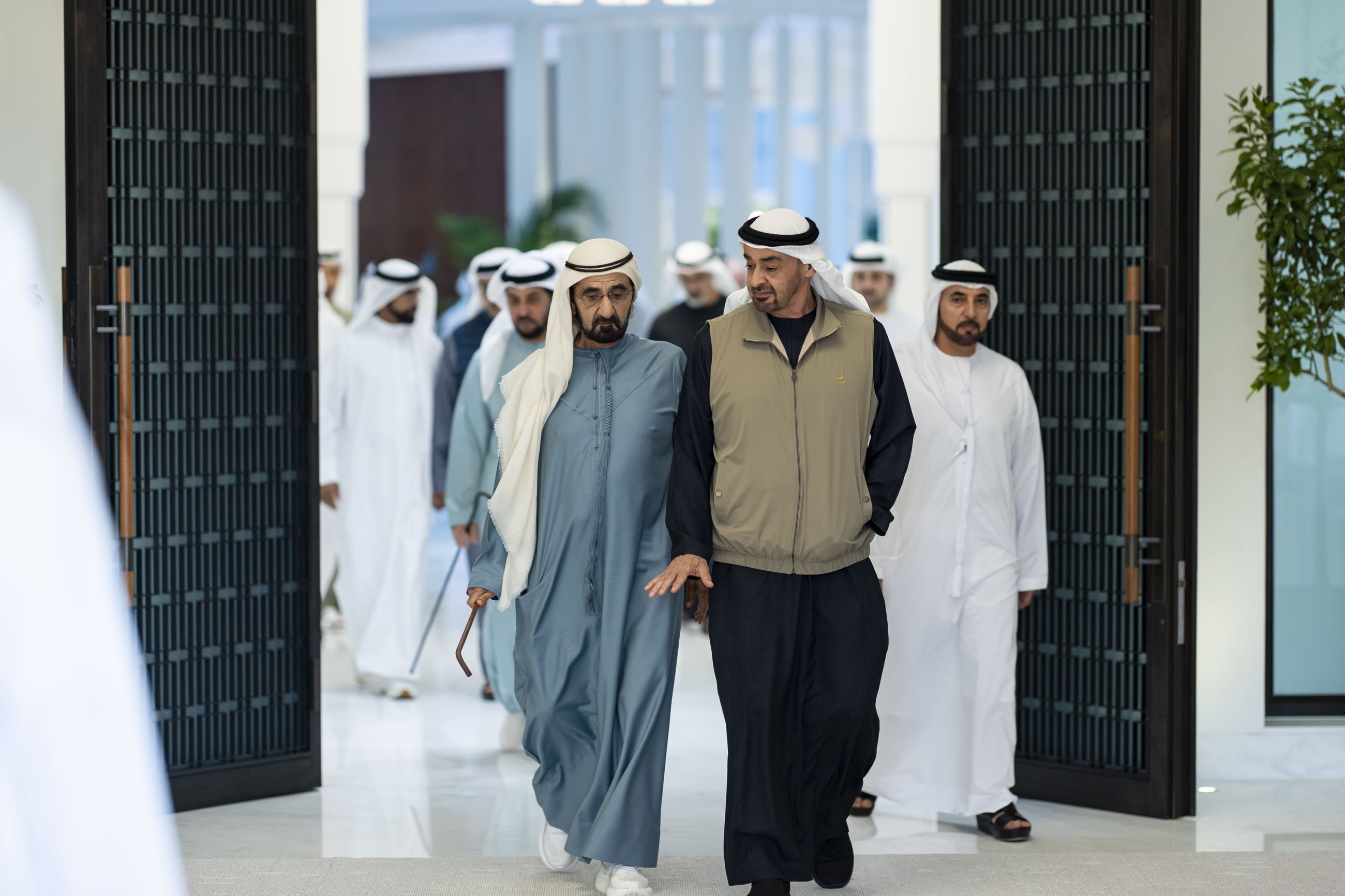 UAE leaders discuss issues of national interests and citizens' well-being