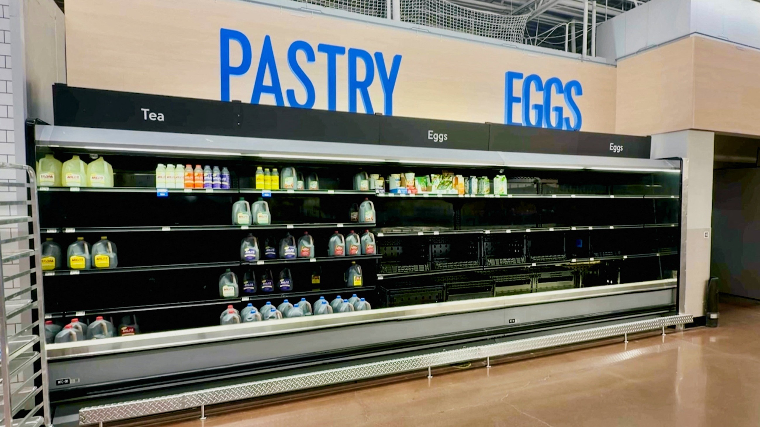 Over 8,000 flights cancelled as major winter storm bears down across US