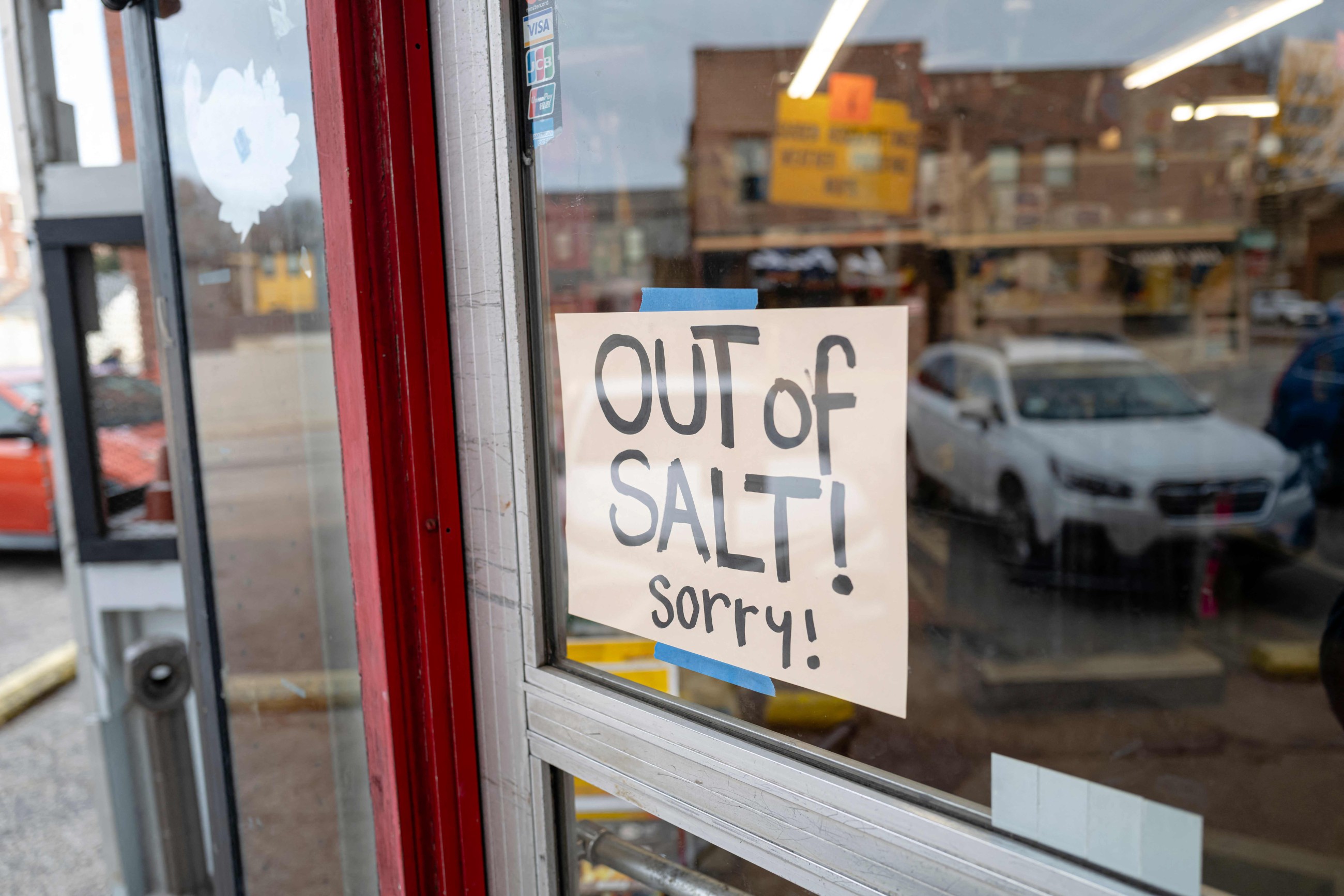 Over 8,000 flights cancelled as major winter storm bears down across US