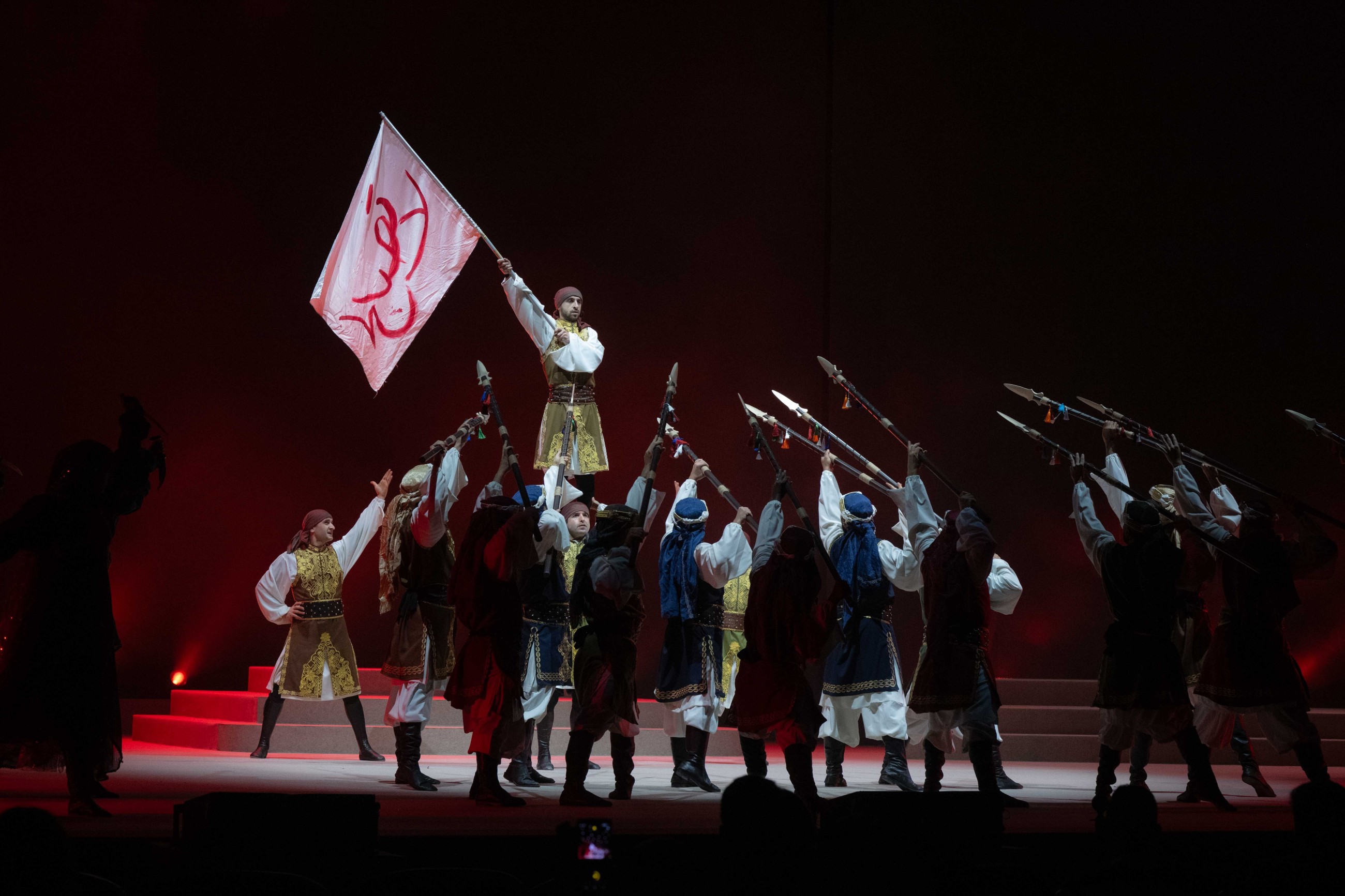 Sheikh Sultan witnesses premiere of epic play 'Al Zeer Salem' at Al Majaz Amphitheatre in Sharjah