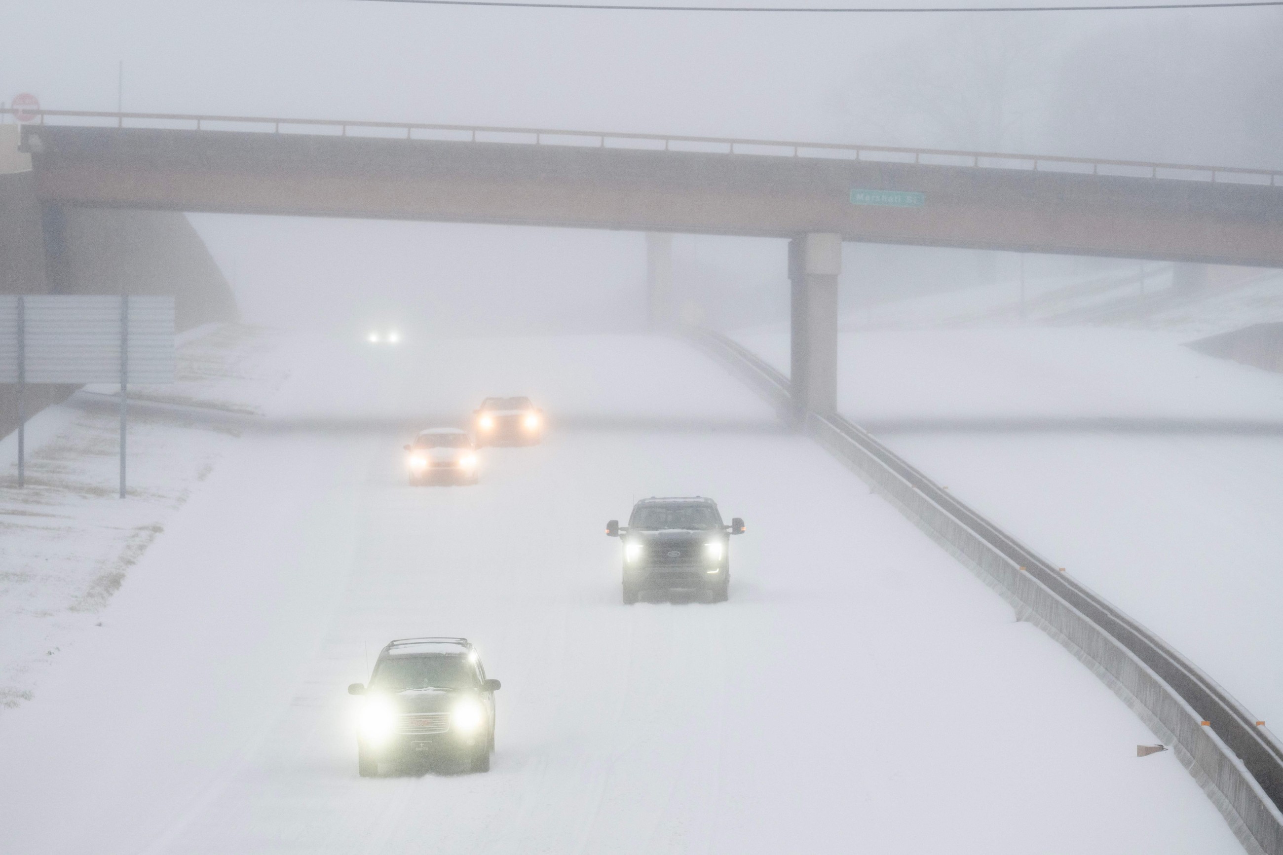 UAE advises its citizens in US to exercise caution due to bad weather