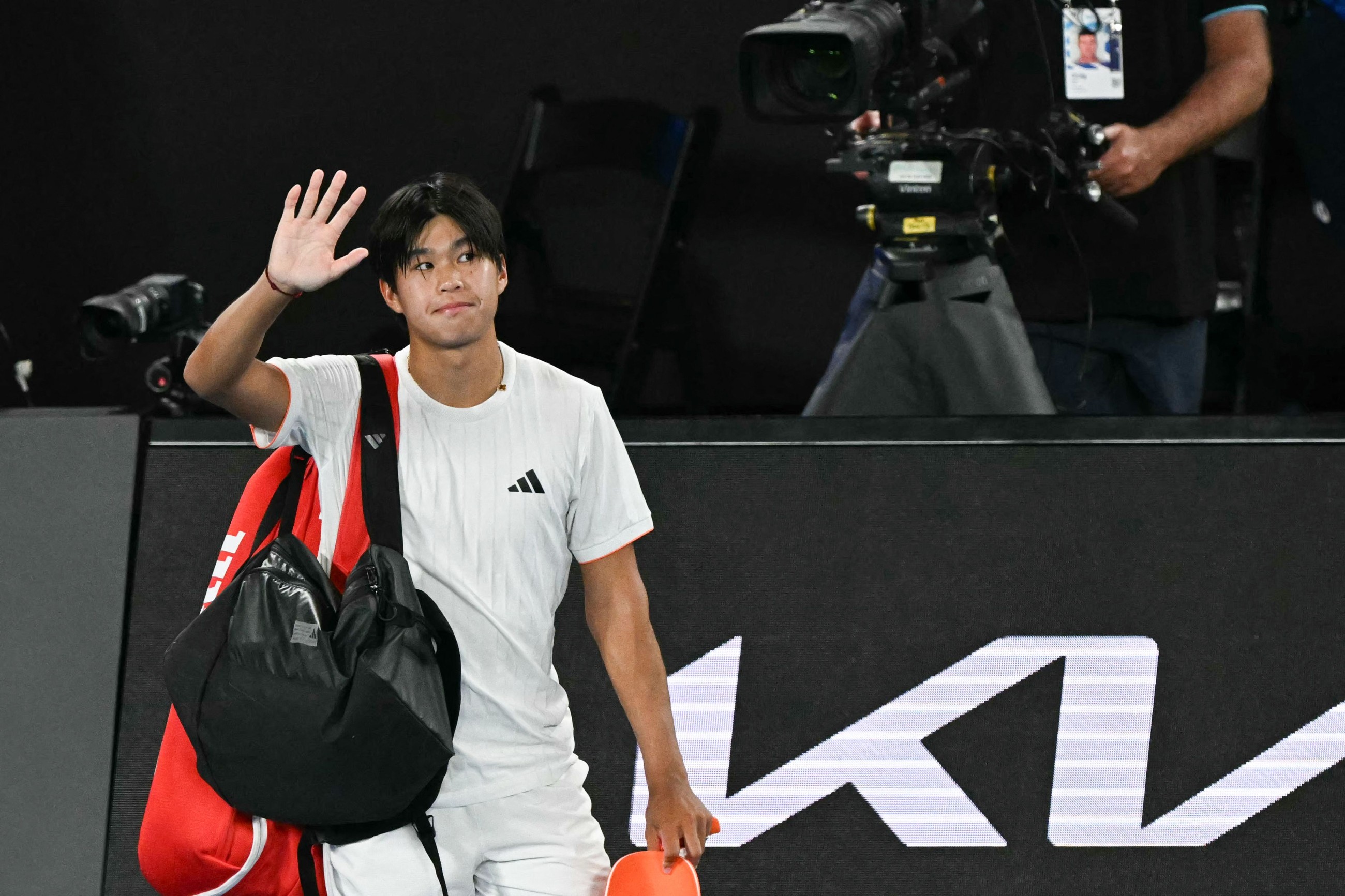 Zverev blasts past Tien to reach Australian Open semi-finals