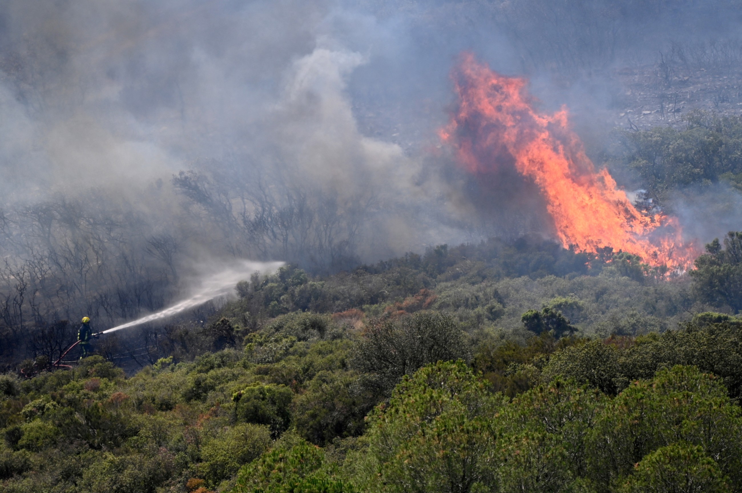 Scores evacuated as fire hits luxury hotel in French Alps