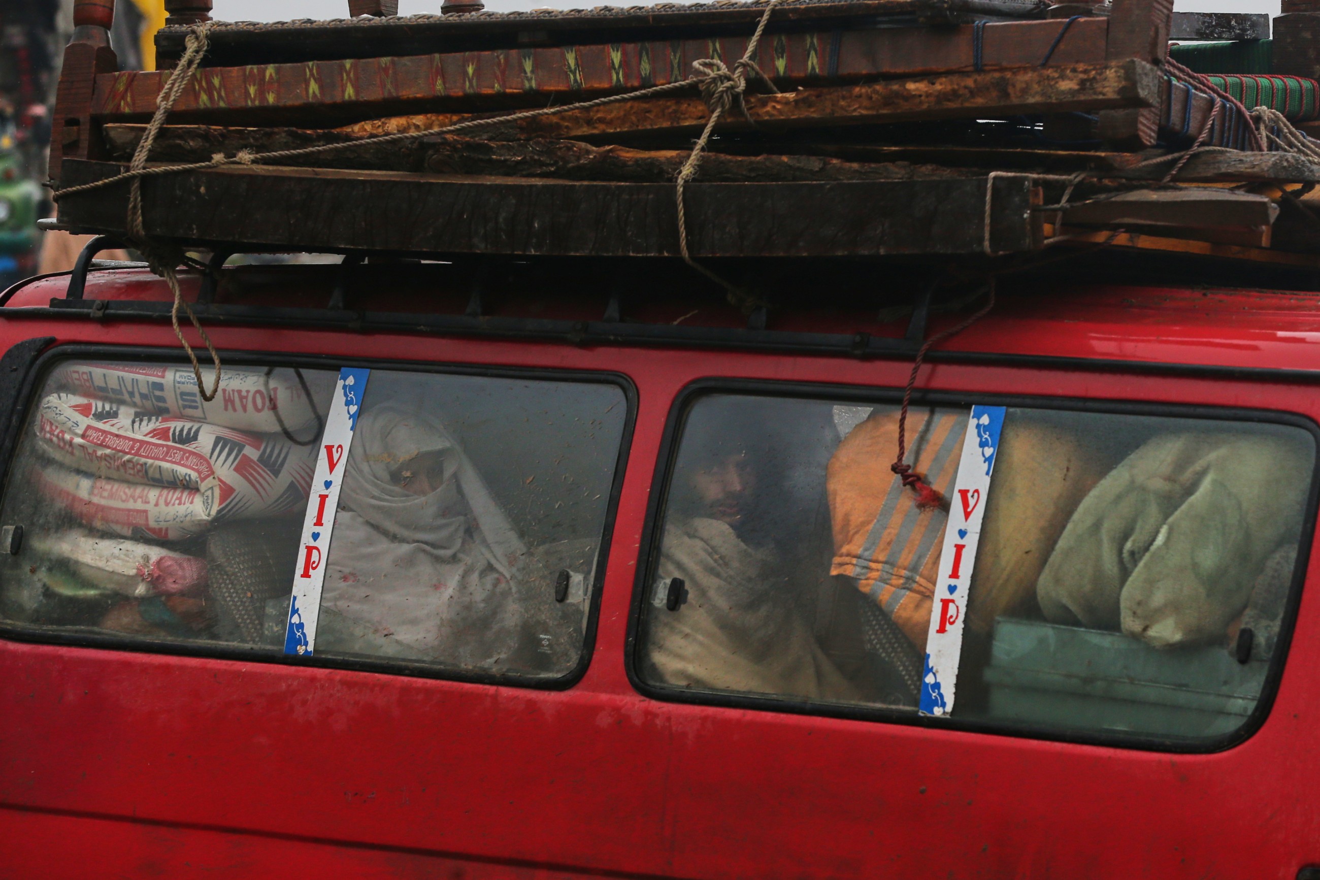 Tens of thousands flee near Pak-Afghan border over fears of military operation